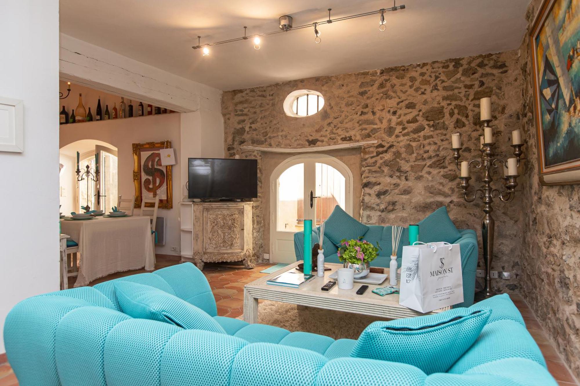 Holiday home Steps From The Port! Chic 2-bed In The Heart Of Saint-Tropez