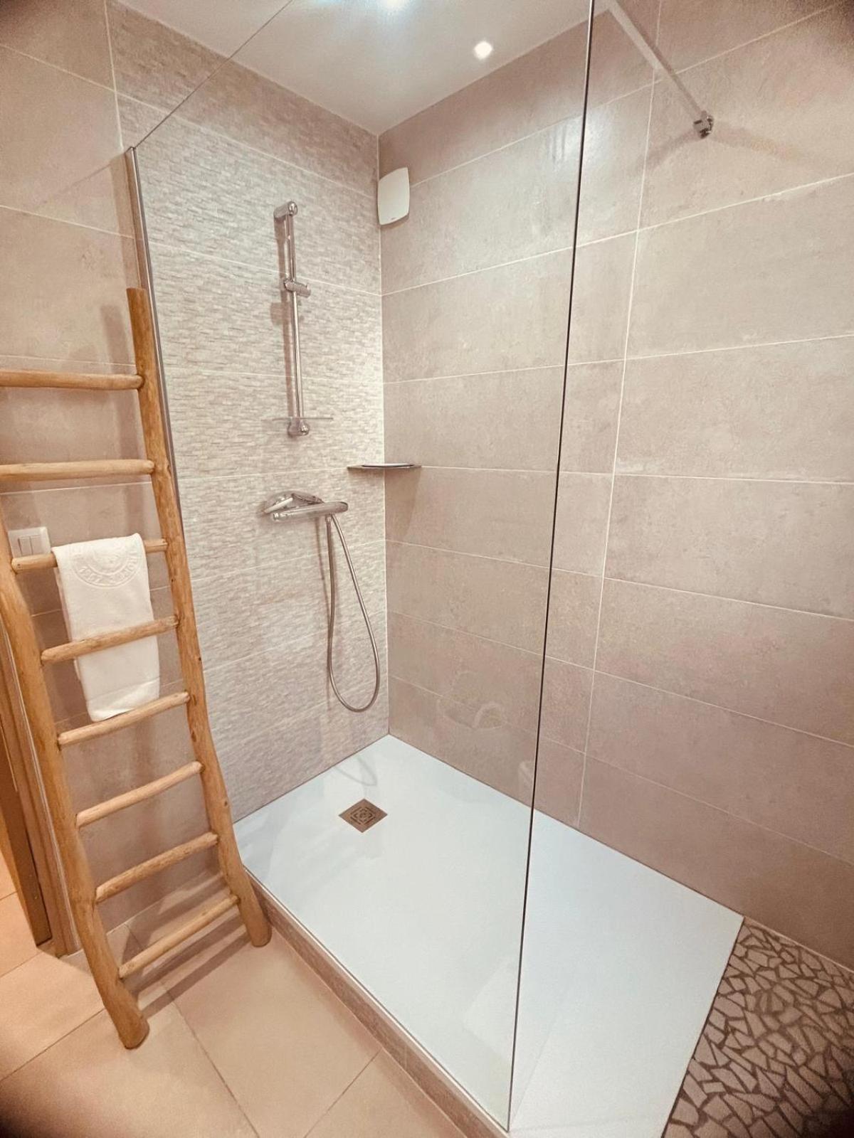 Luxueux Vue Apartment *