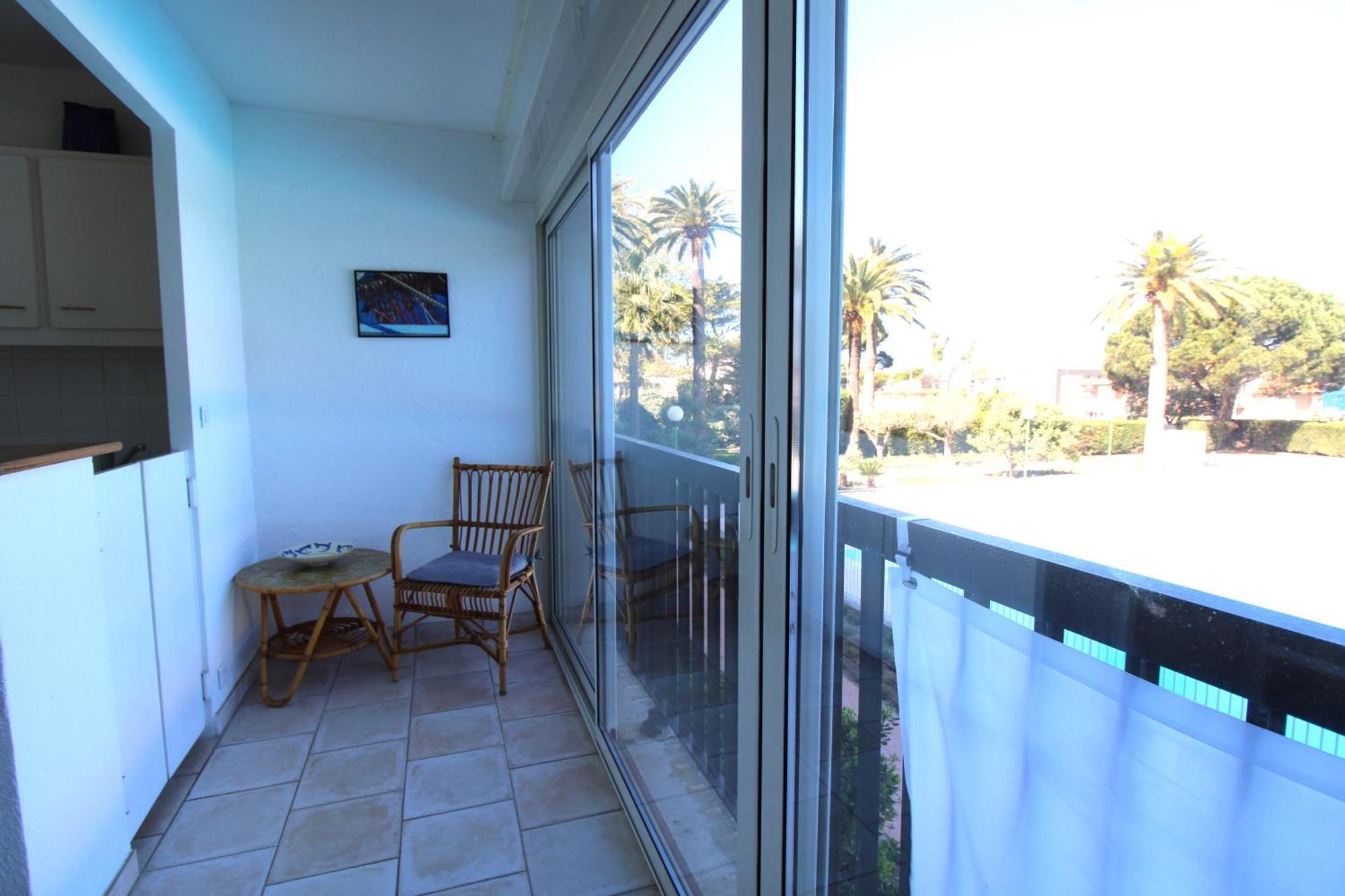 Apartment Tropcoq - Au Coeur De St-tropez - Pour 2 Personnes *