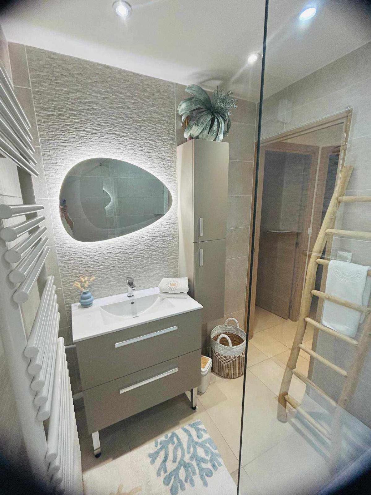Luxueux Vue Apartment
