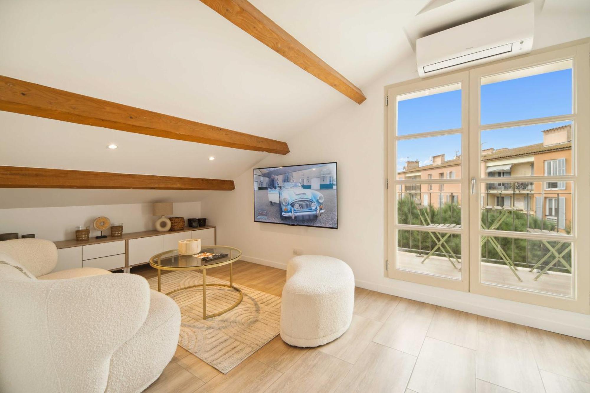 Bright - Ac- 2p - Center Of St Tropez Apartment *