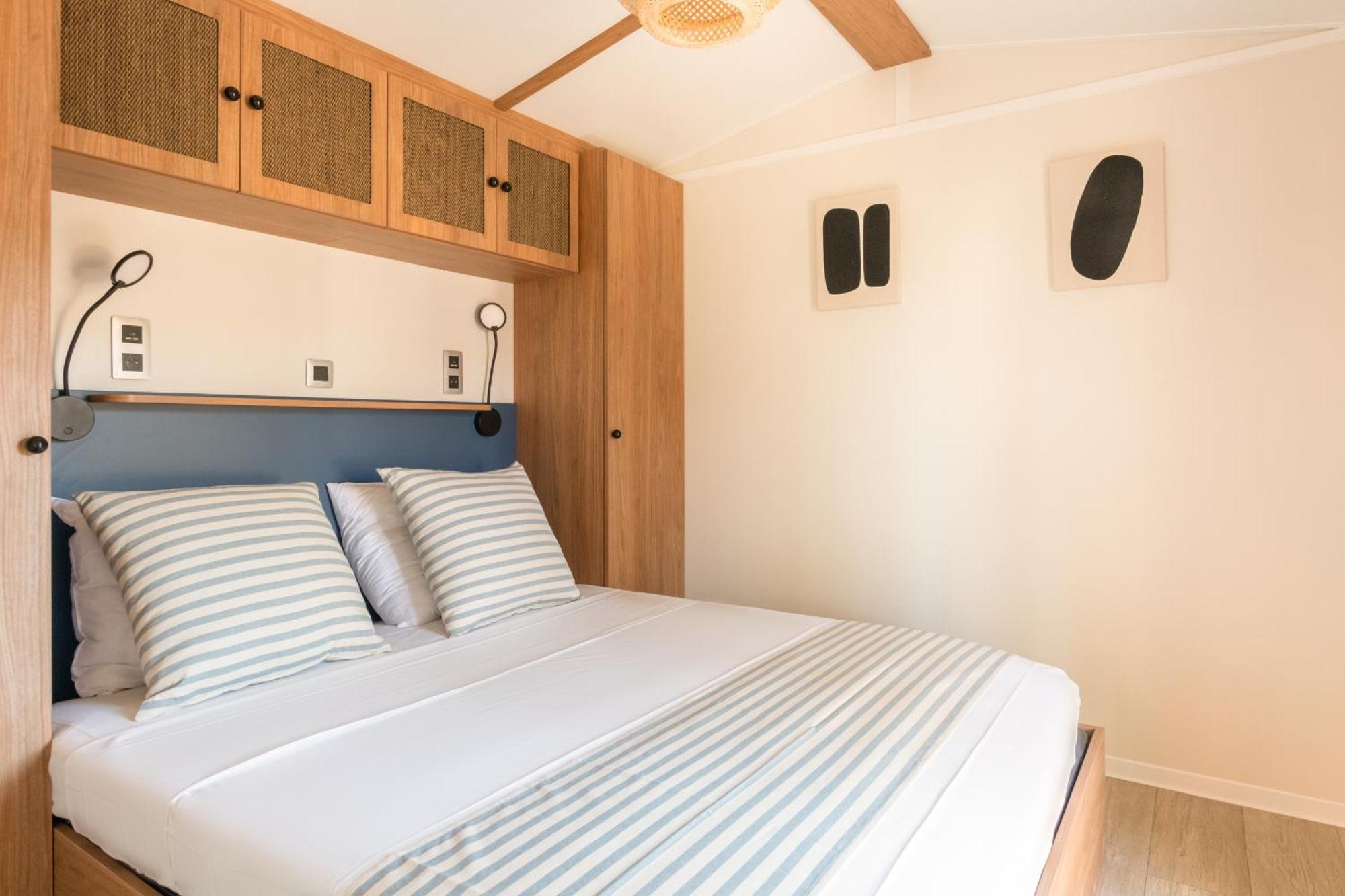 Toison D'or Holiday park 5*