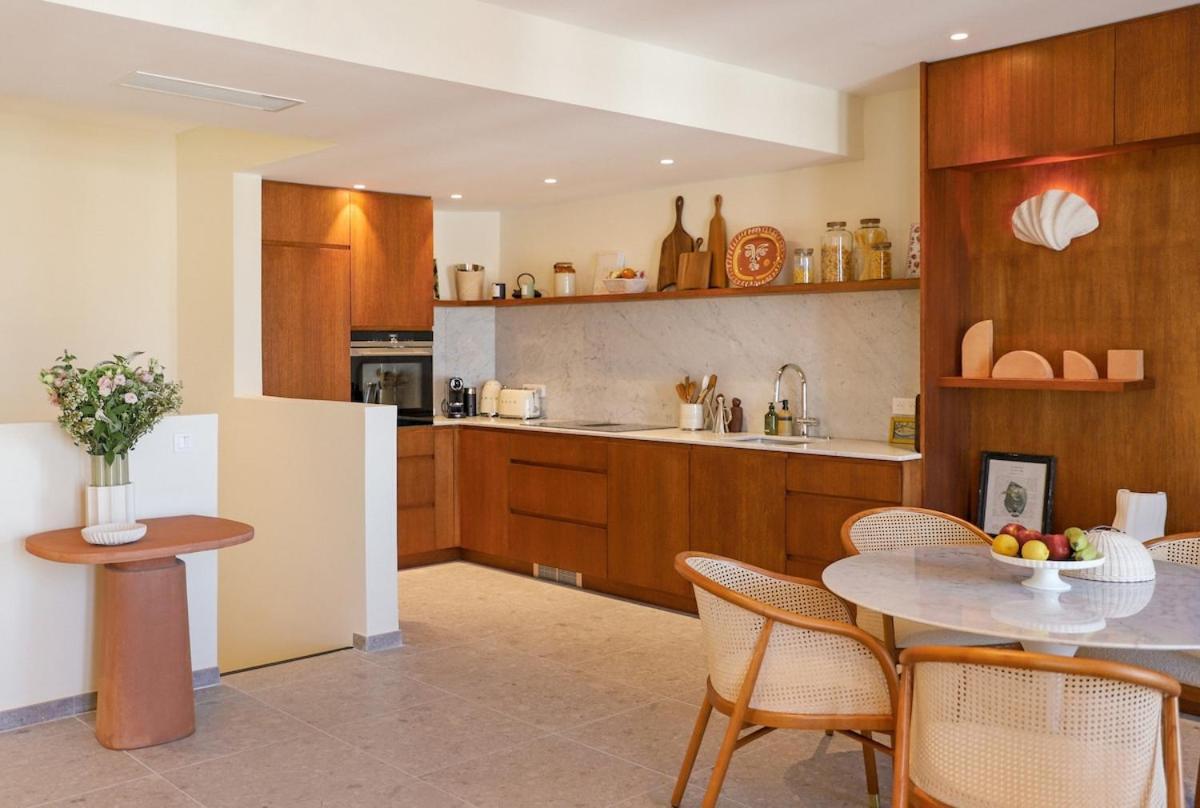 Luxury Duplex In Tropez Saint-Tropez