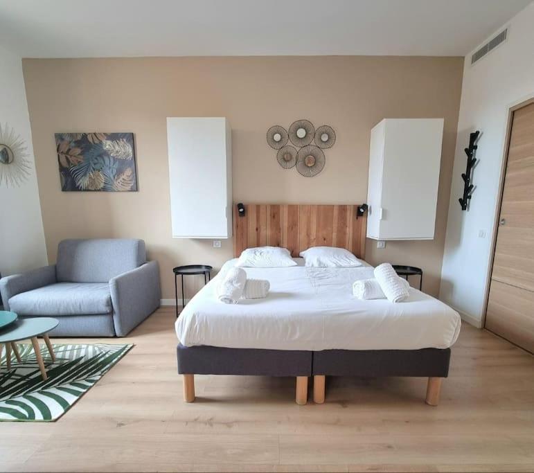 Chic - Climatise - 2 Pas Du Port - Place Aux Herbes Saint-Tropez
