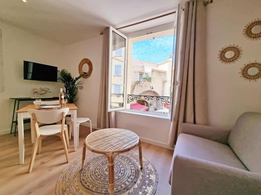 Cosy - Climatise - 2 Pas Du Port - Place Aux Herbes Apartment Saint-Tropez
