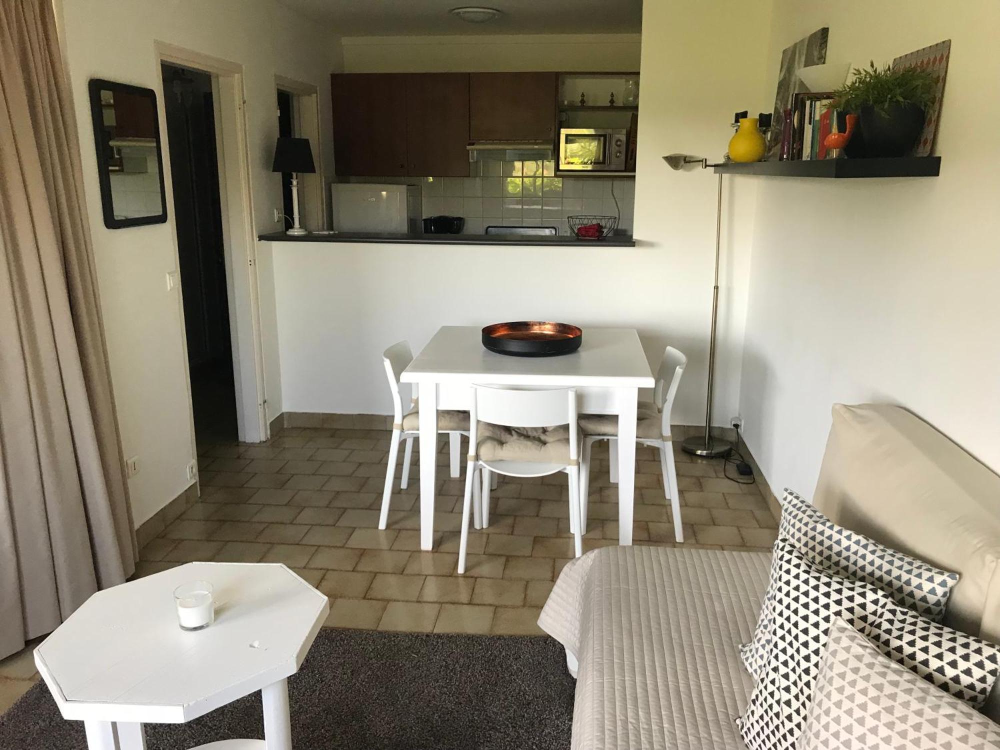 - 40 M2 * Saint-Tropez