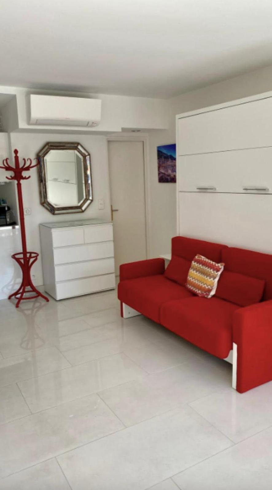 Apartment Beautiful With Shared Pool