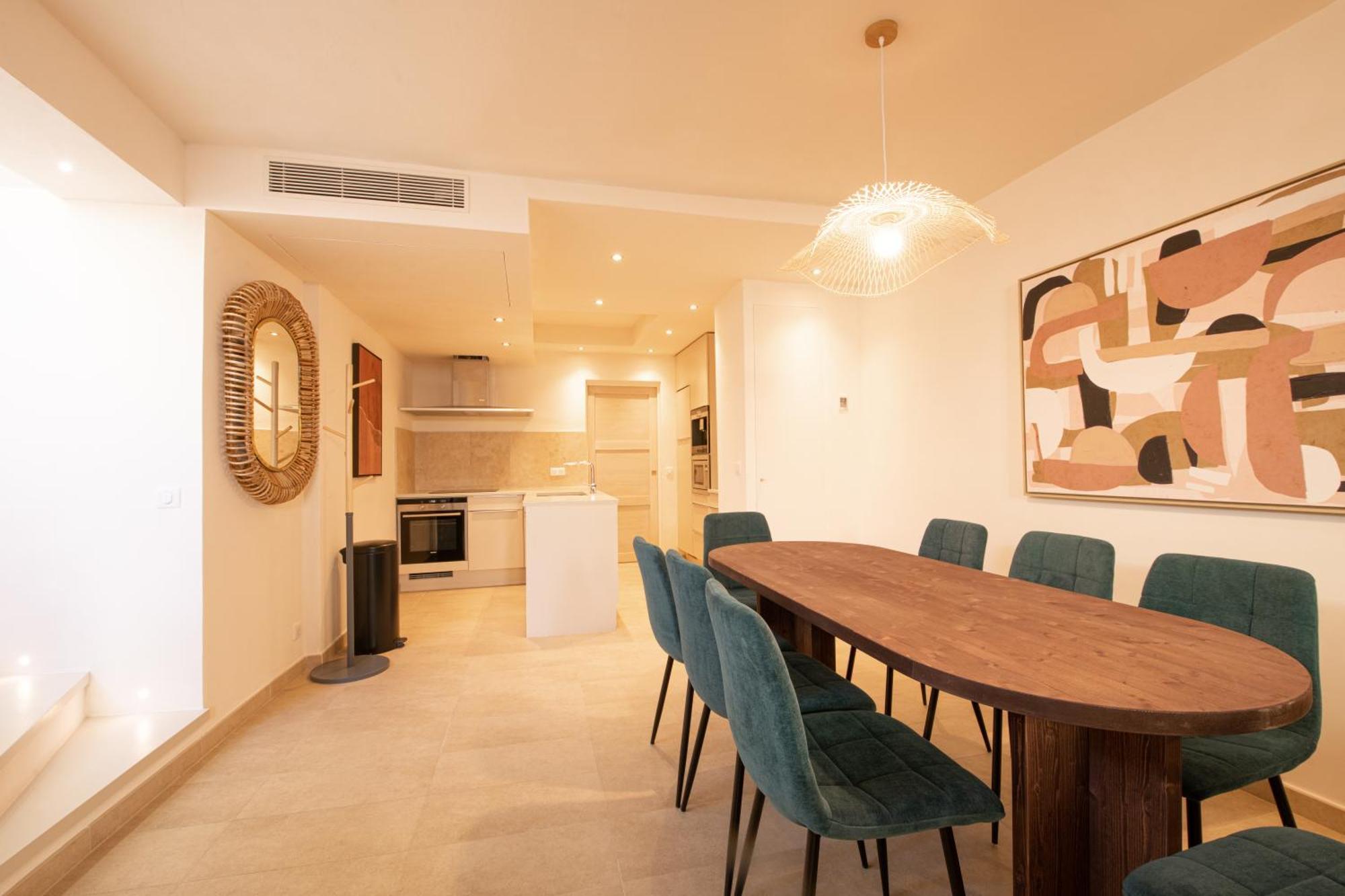 Pick A Flat's - Heart Of Apartment