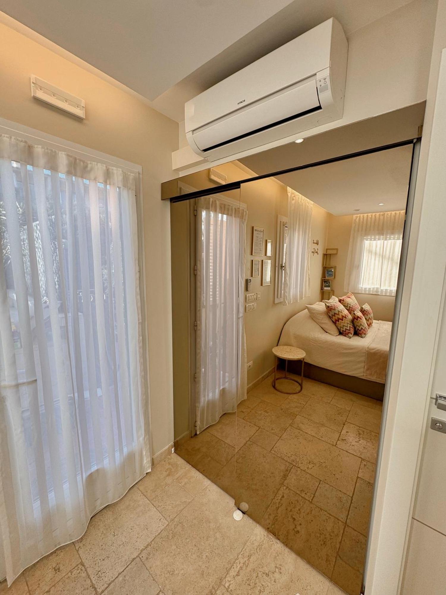 Climatise, Terrasse, Parking Prive, 50m De La Apartment *