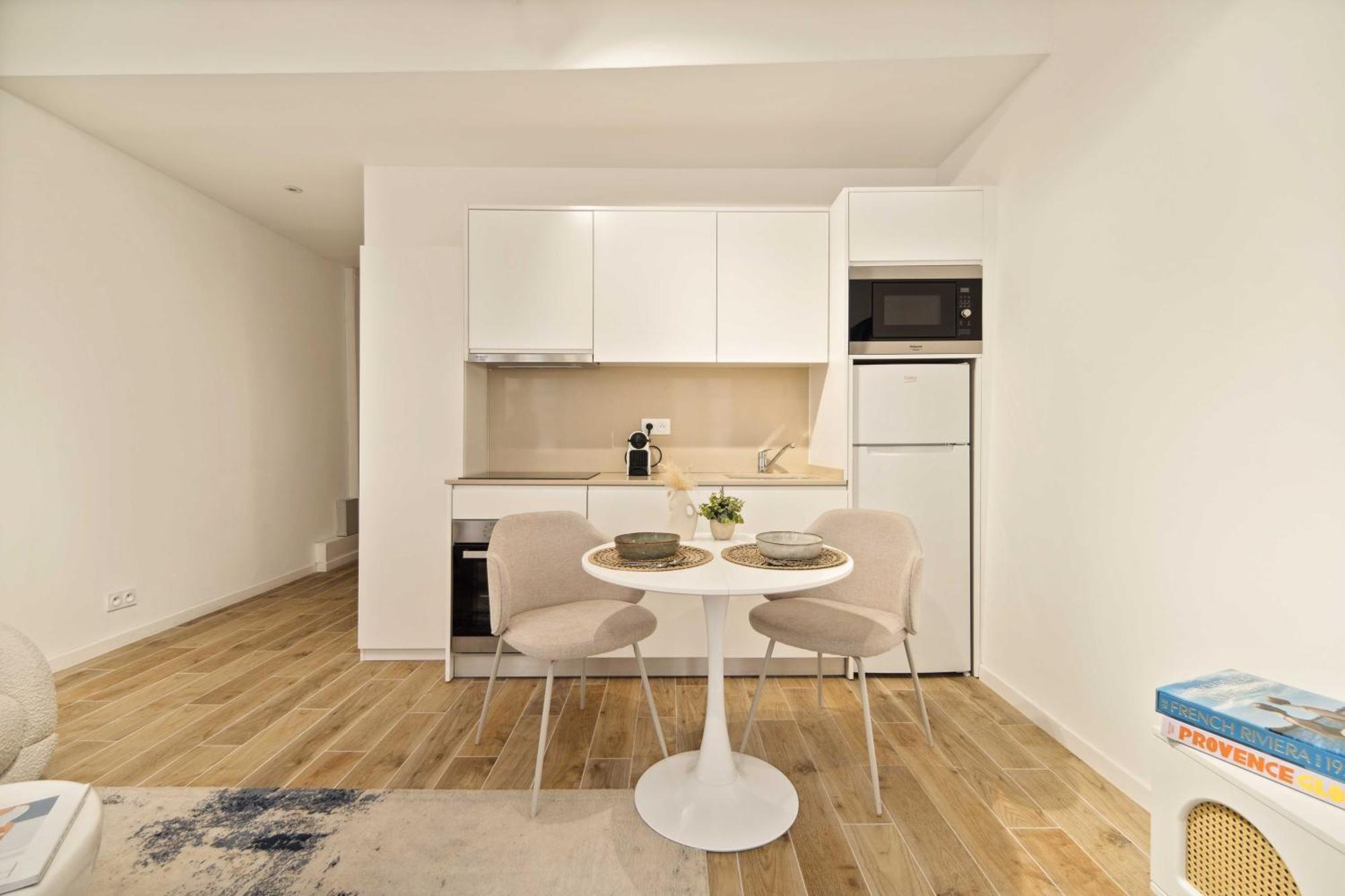 Charming Appt- Ac- 1br 2p - Centre St Tropez Apartment