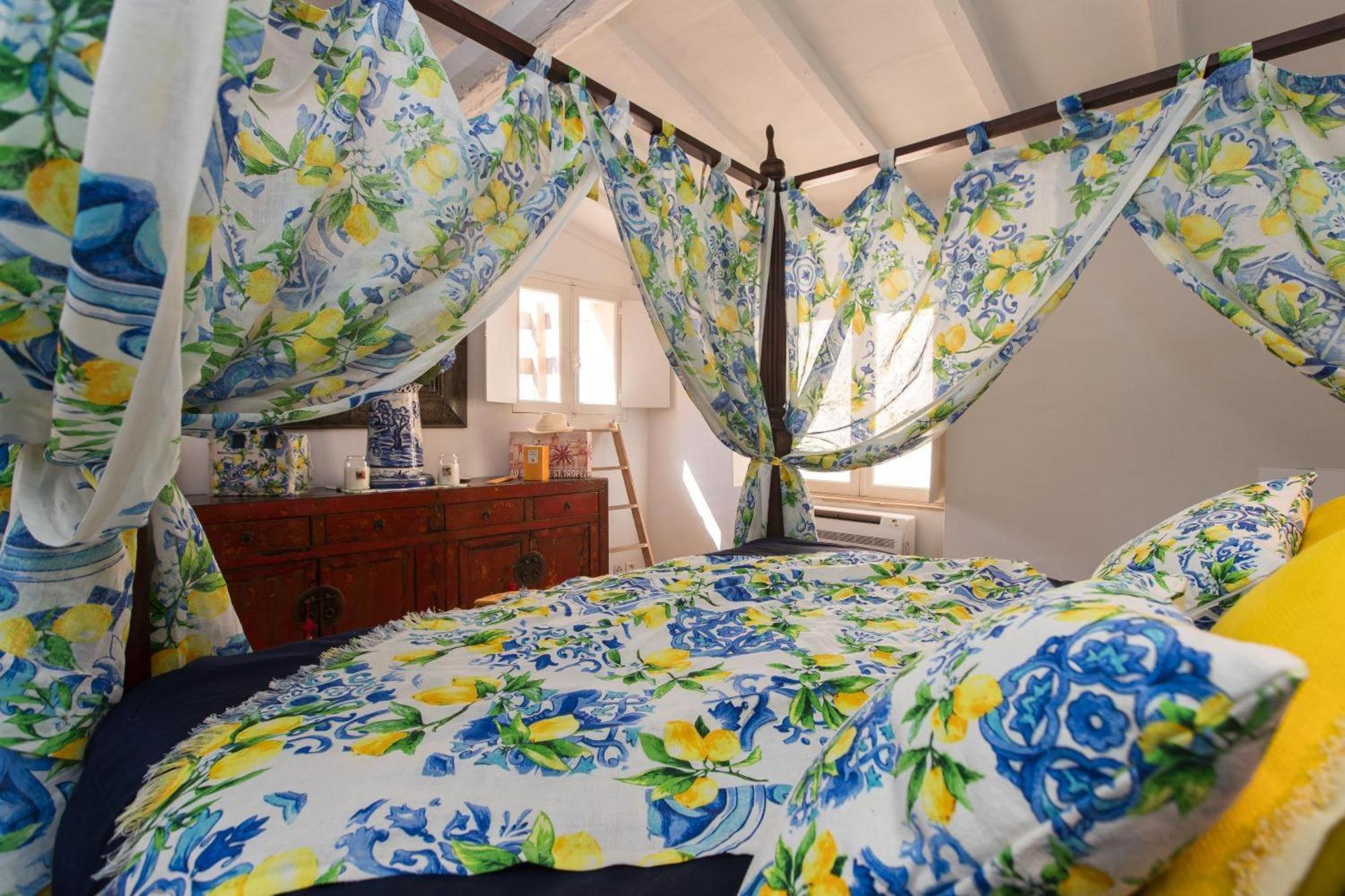 Absolute St Tropez Apartment *
