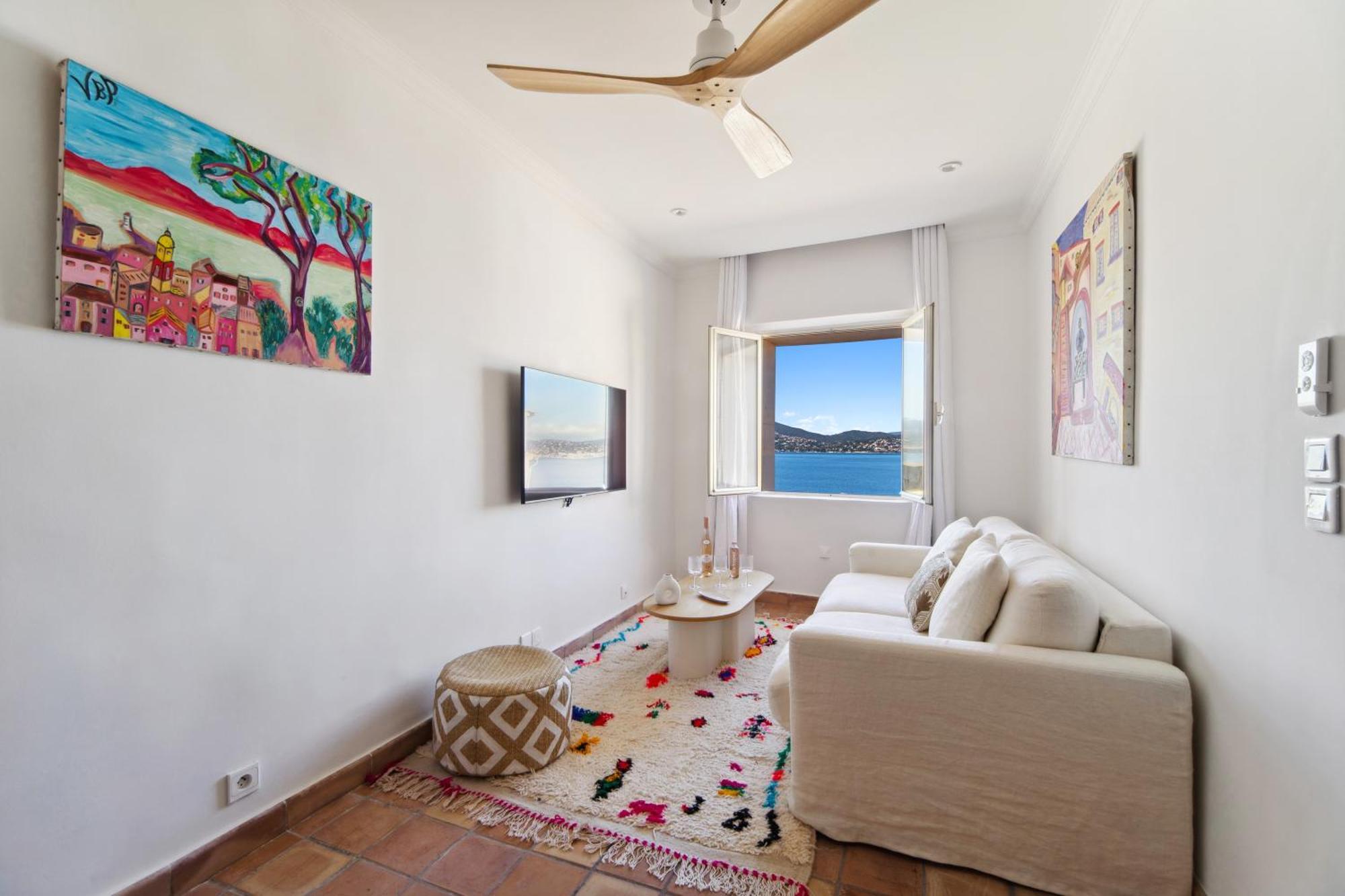 With Sea View In St Tropez - La Ponche Apartment
