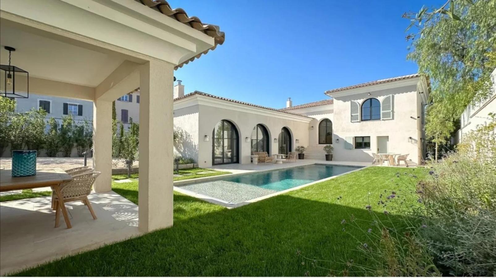 Meado Villa *