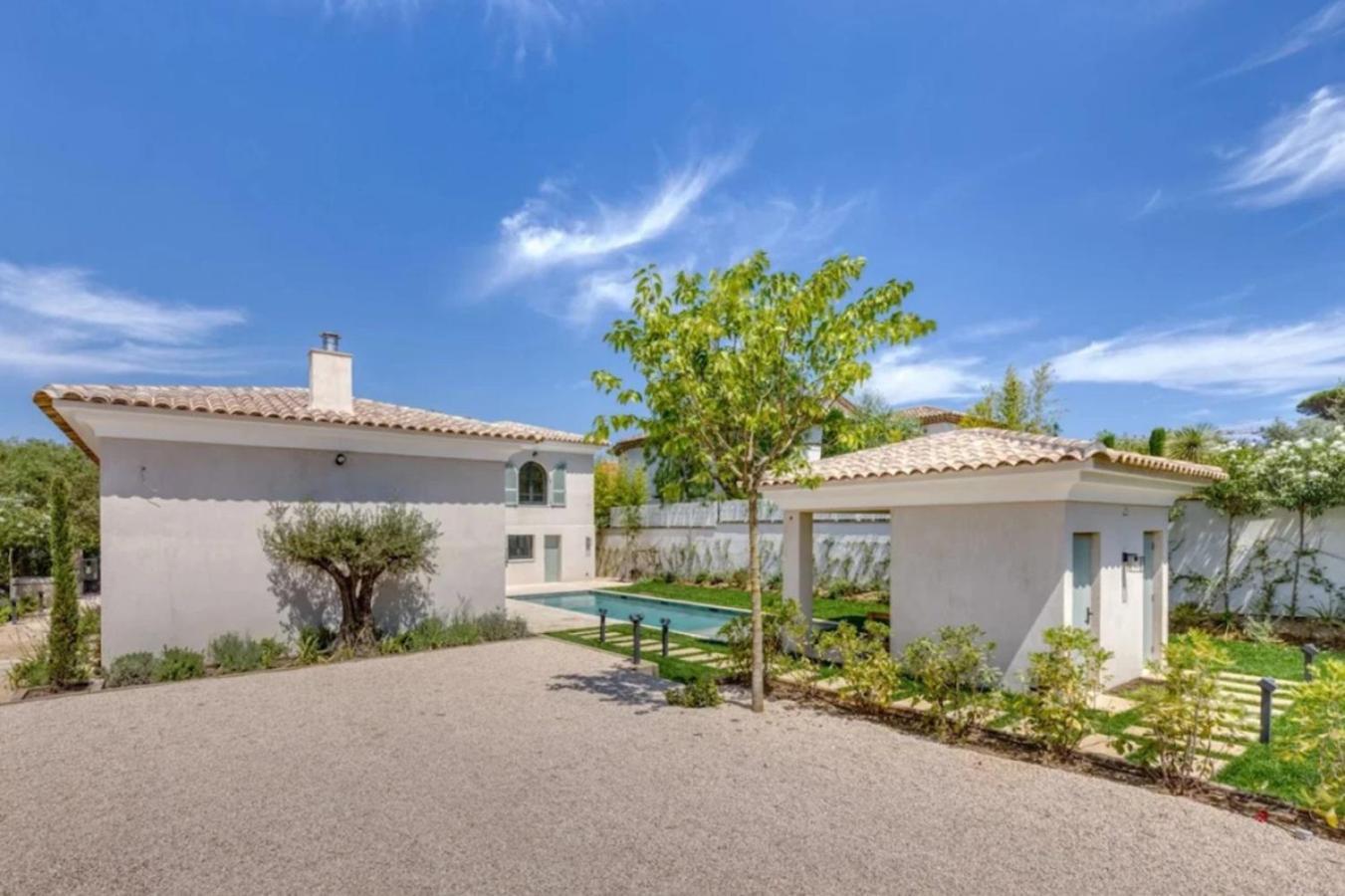 Meado Villa
