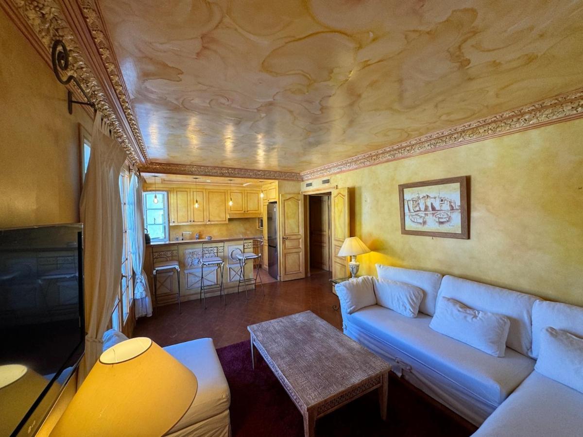 Place Des Lices, Apartment Saint-Tropez