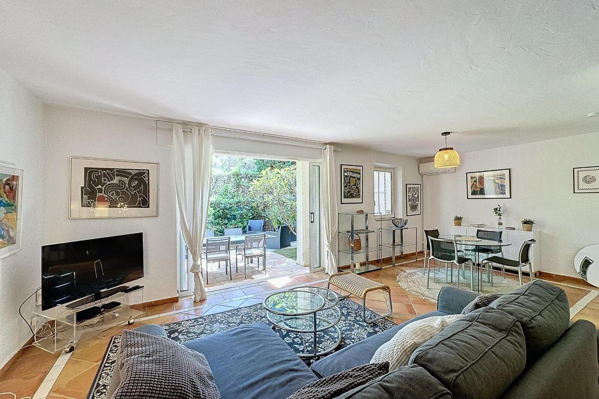 House 95m In A Quiet Area In