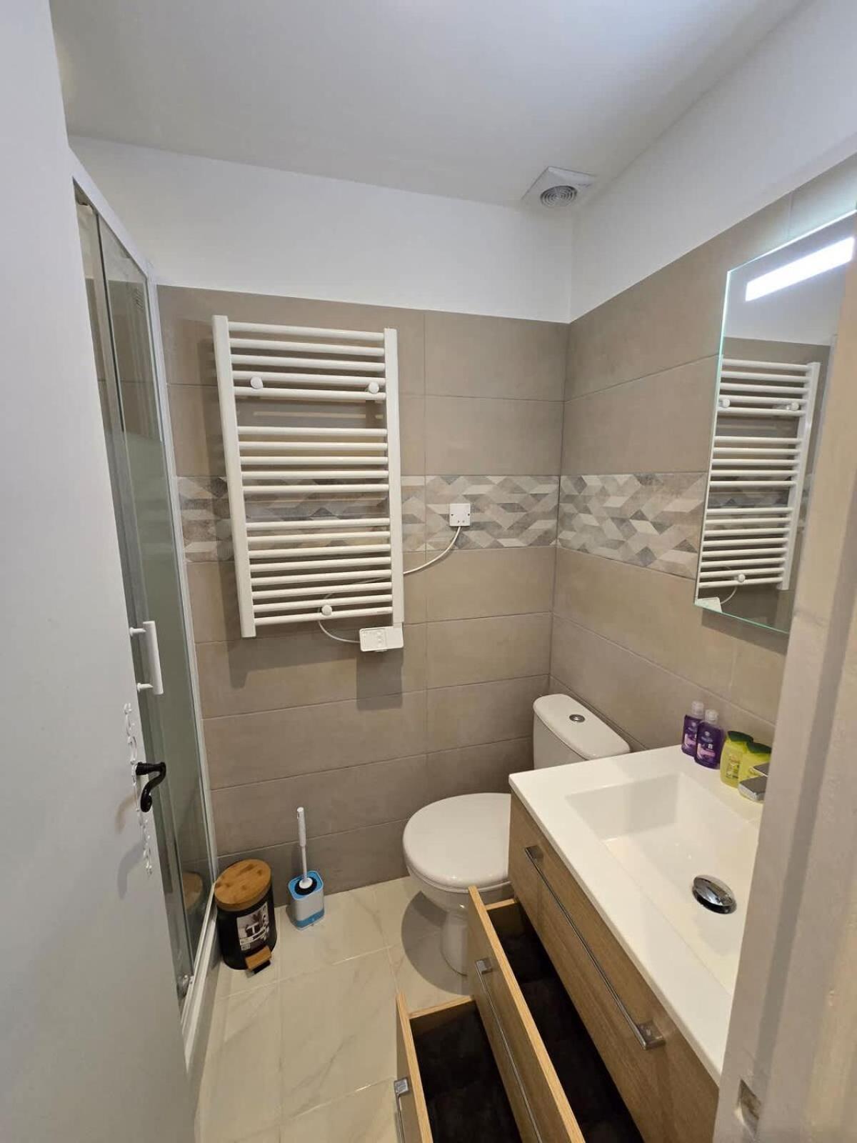 Apartment 2 Pieces A 50m Du Port De St-tropez