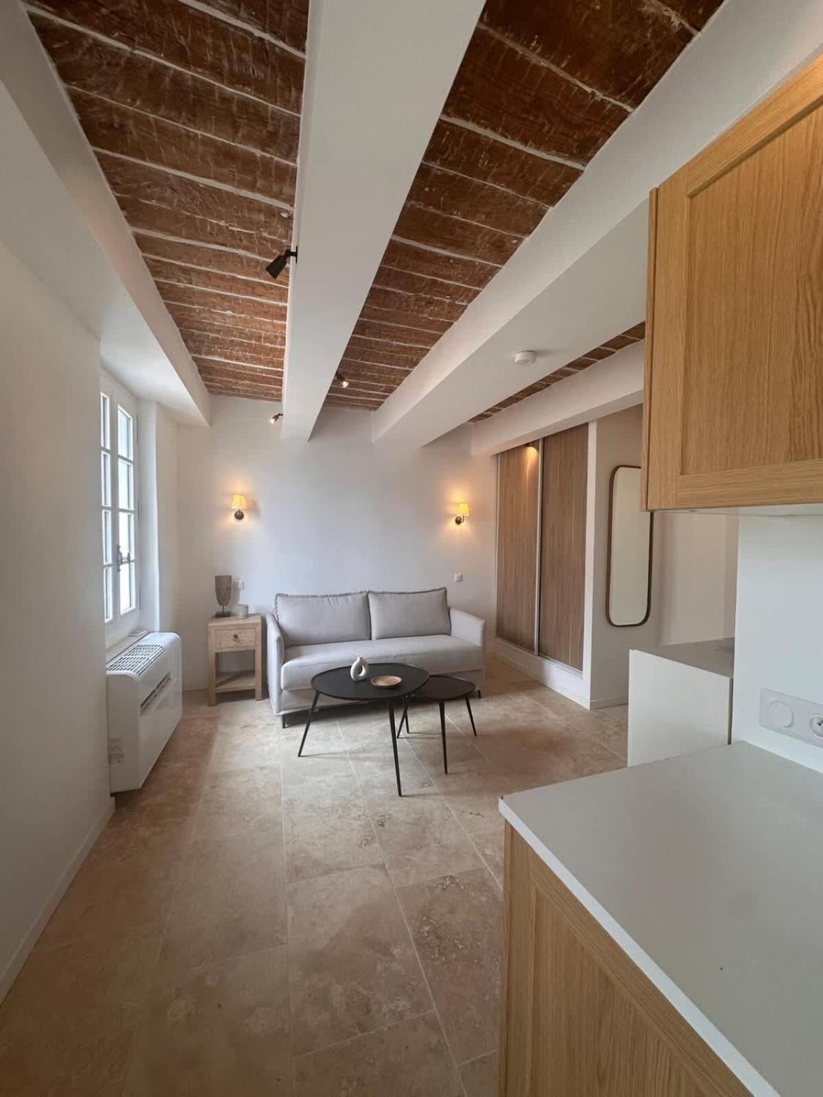 Apartment Le Paon The Heart Of St Tropez