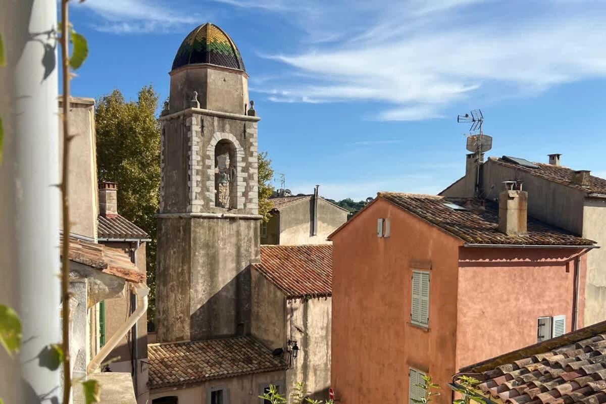 Le Paon The Heart Of St Tropez *
