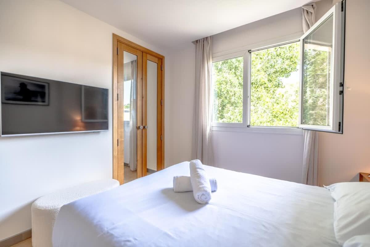 Apartment In The Heart Of St Tropez With Parking