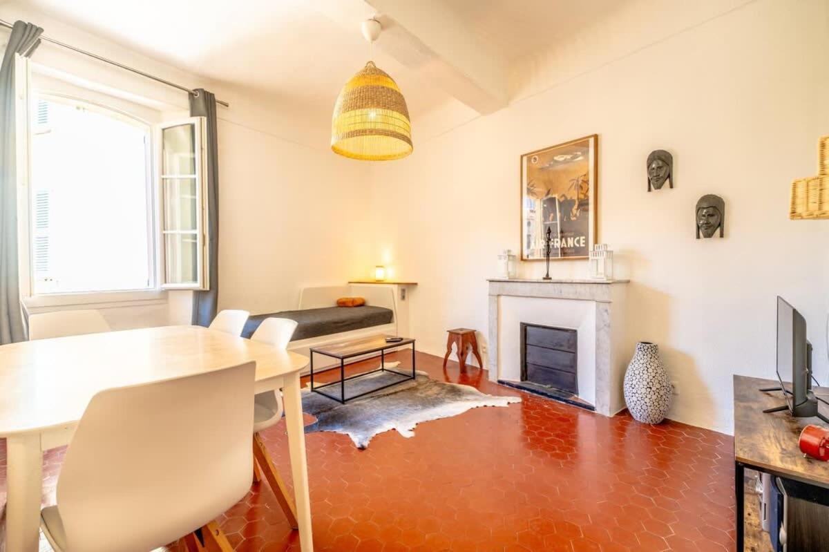 L'ormeau L Historic St-tropez L Shellter Apartment Saint-Tropez
