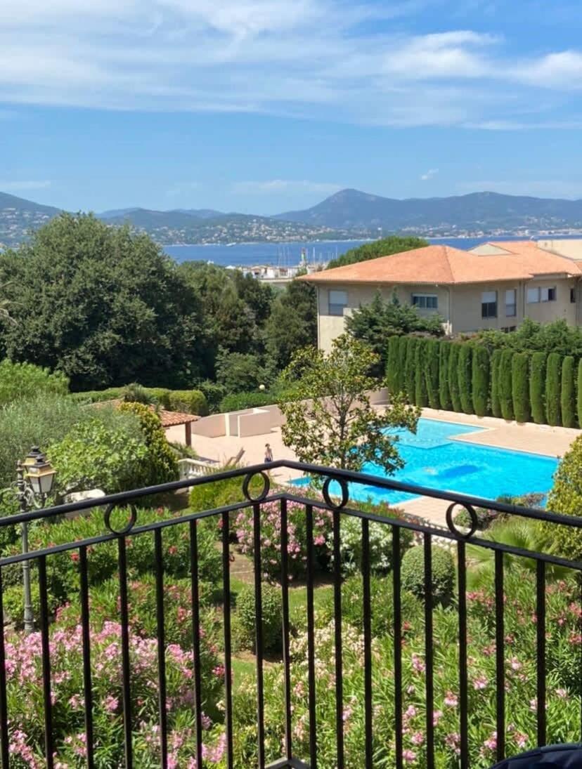 Centre St Tropez Avec Vue *