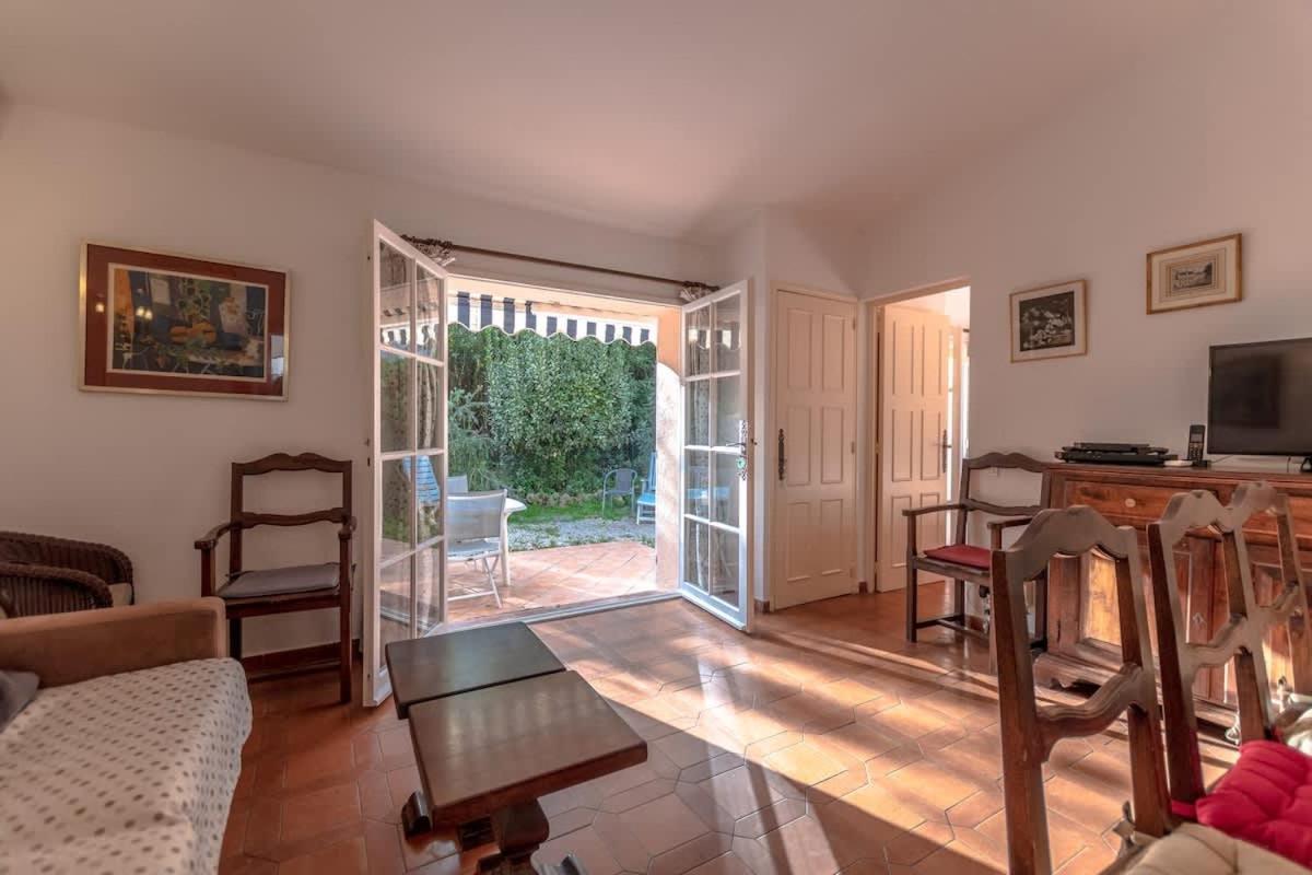 Little House With Terrace -saint-tropez Holiday home