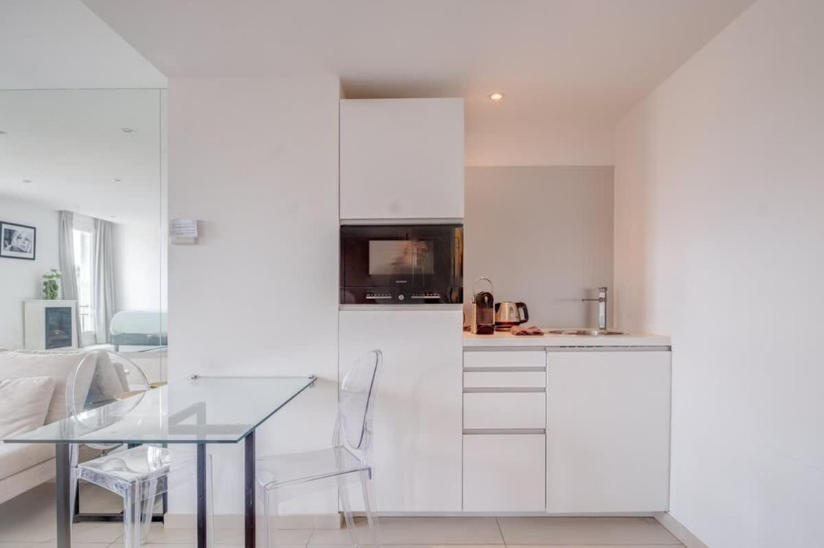 Apartment Centre De *
