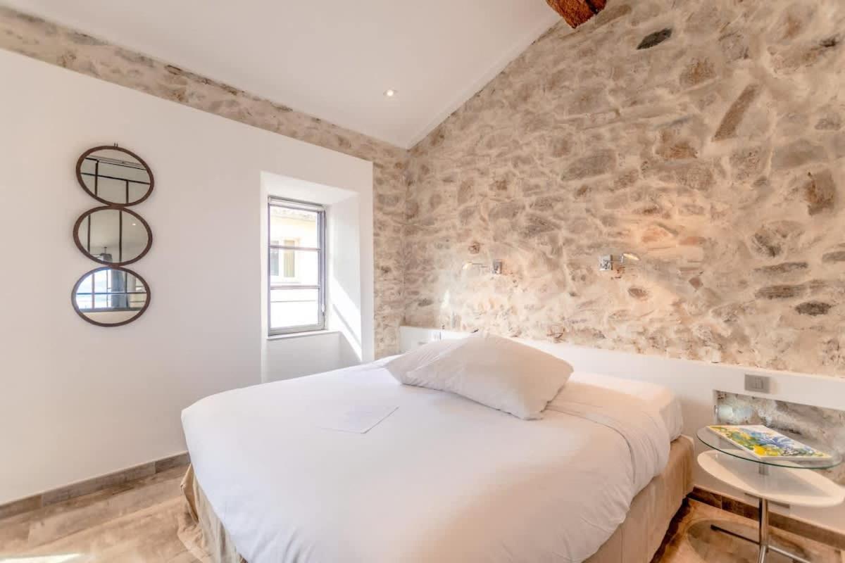 Design With A Sea View In St-tropez Port Apartment Saint-Tropez