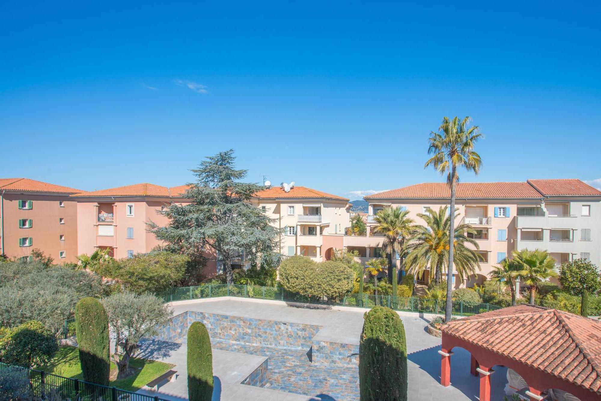 Apartment 3 Bdr - Clos Sainte Anne Saint-Tropez