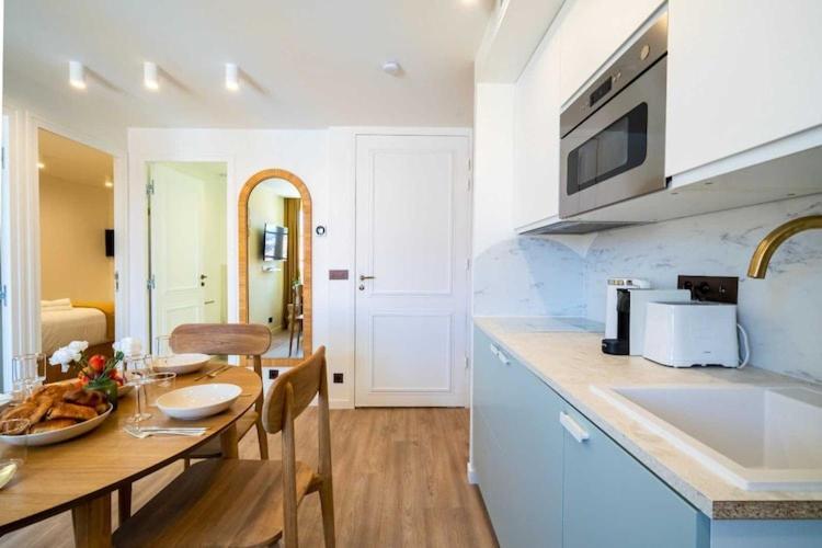 Duplex Flat - Hyper Centre St Tropez *
