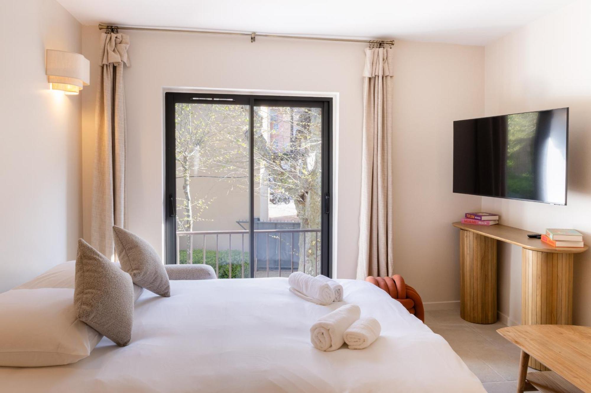 Appartement Port De Saint Tropez Et Place Des Lices