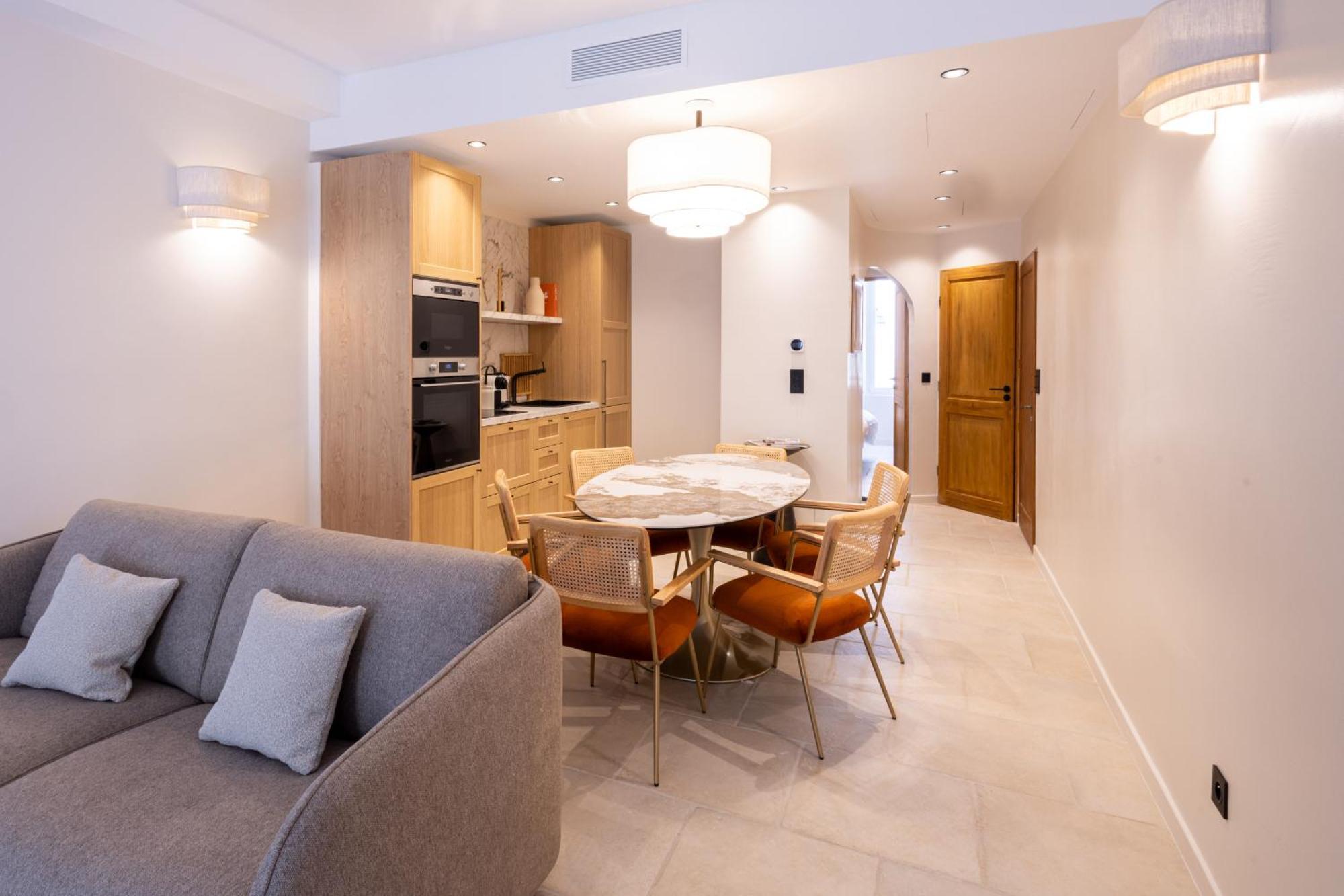 Apartment Appartement Port De Saint Tropez Et Place Des Lices Saint-Tropez