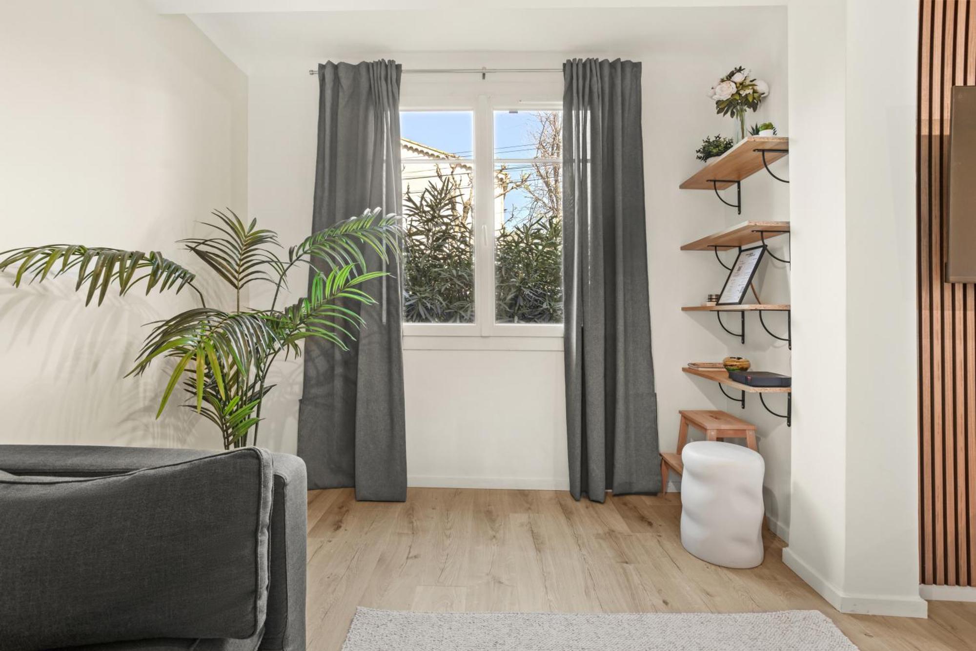 Proximite Place Des Lices Avec Parking * Saint-Tropez