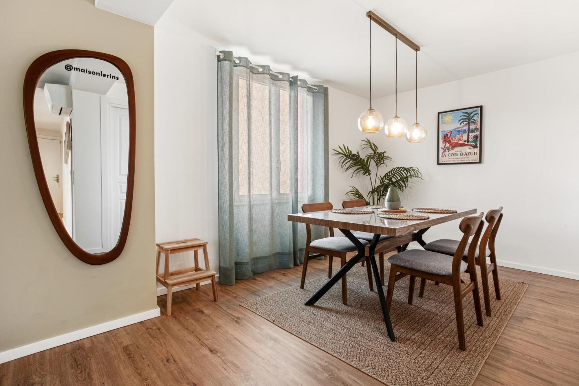 Magnifique 3 Pieces - Proximite Place Des Lices Avec Parking Apartment