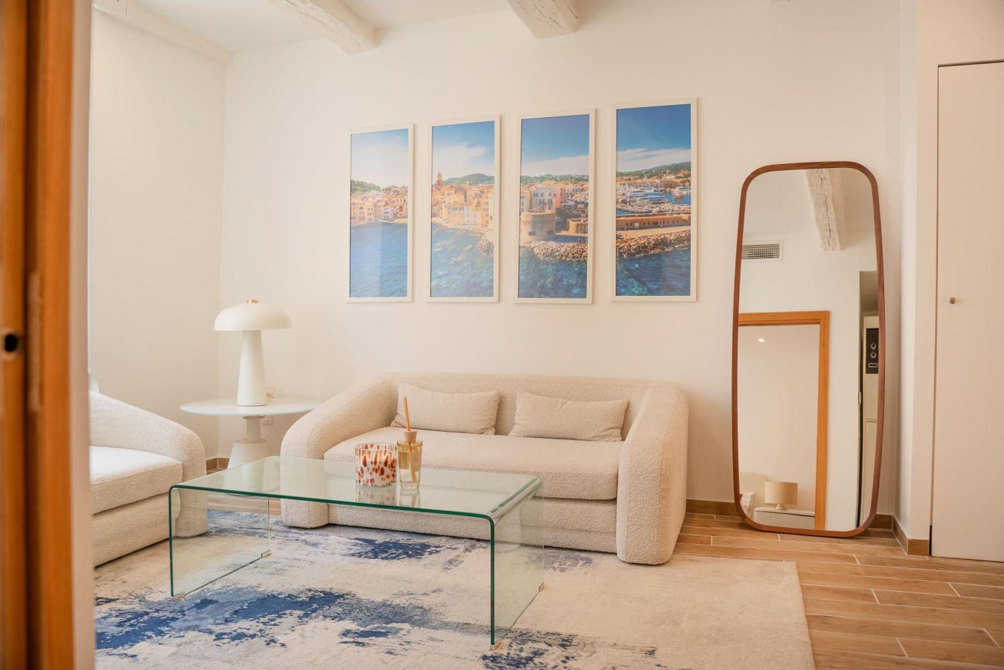 Elegant Apartment-ac-1br-2p- Center Apartment *