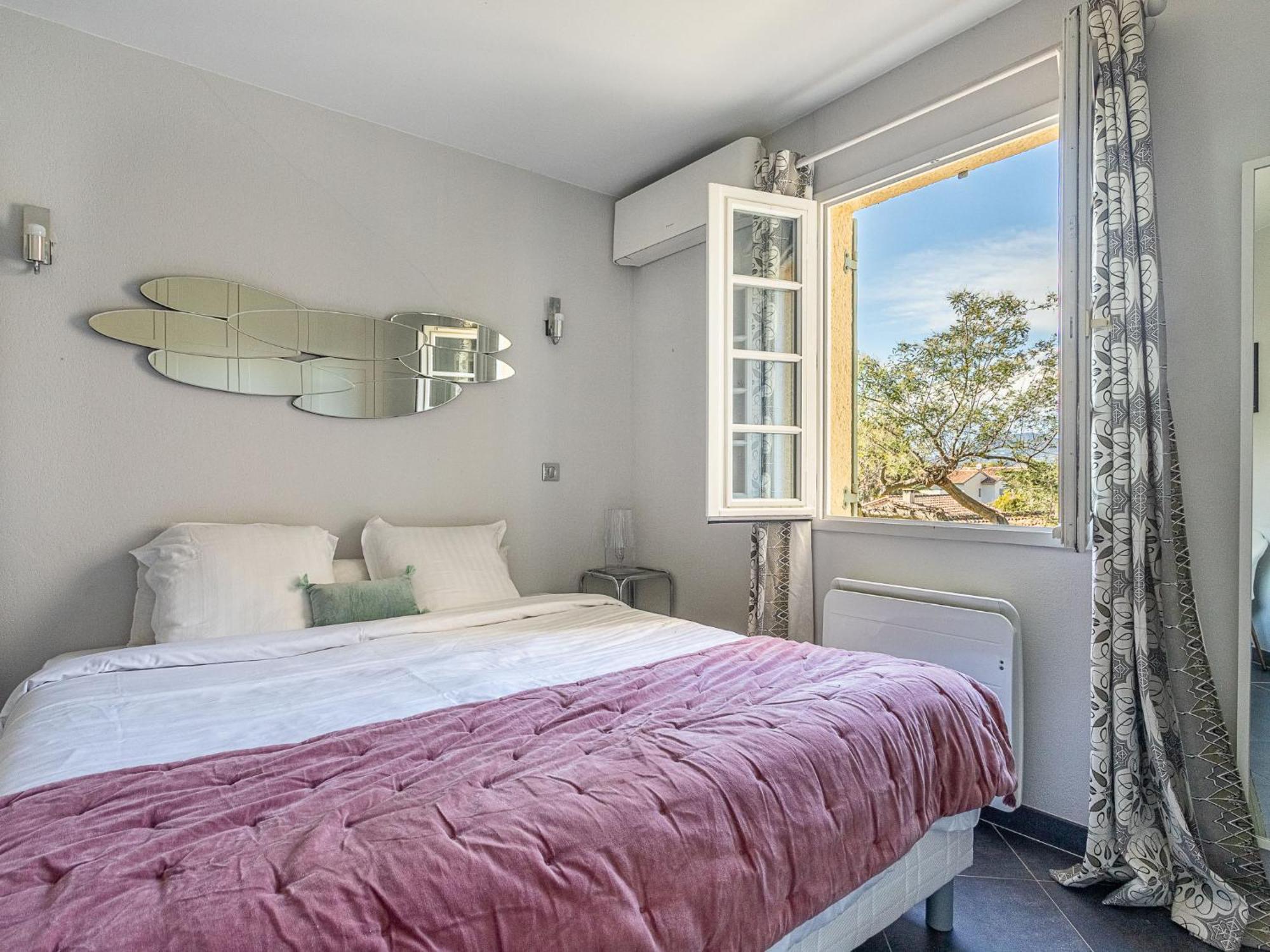 Apartment Le Clos Sainte Anne-2 By Interhome Saint-Tropez