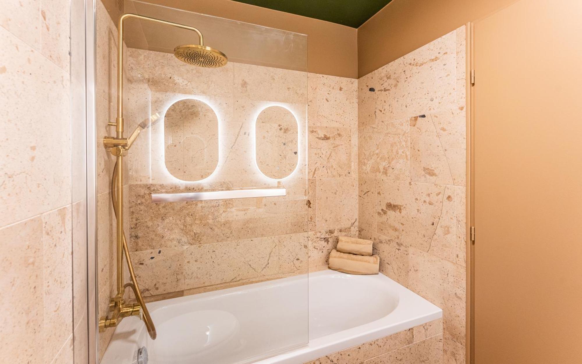 Chic 3 Apartment