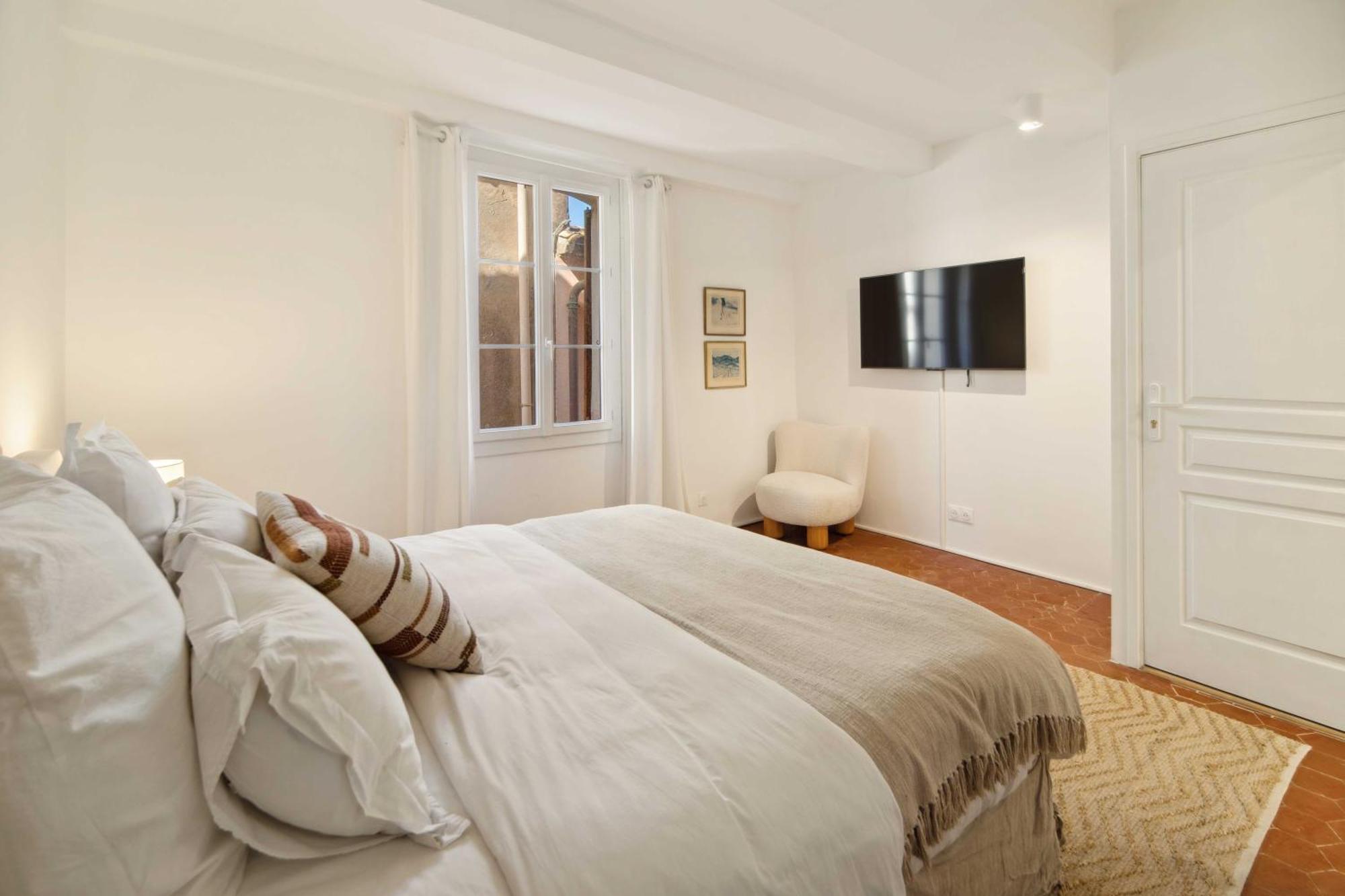 Charming - Ac 2br- 4p - Apartment