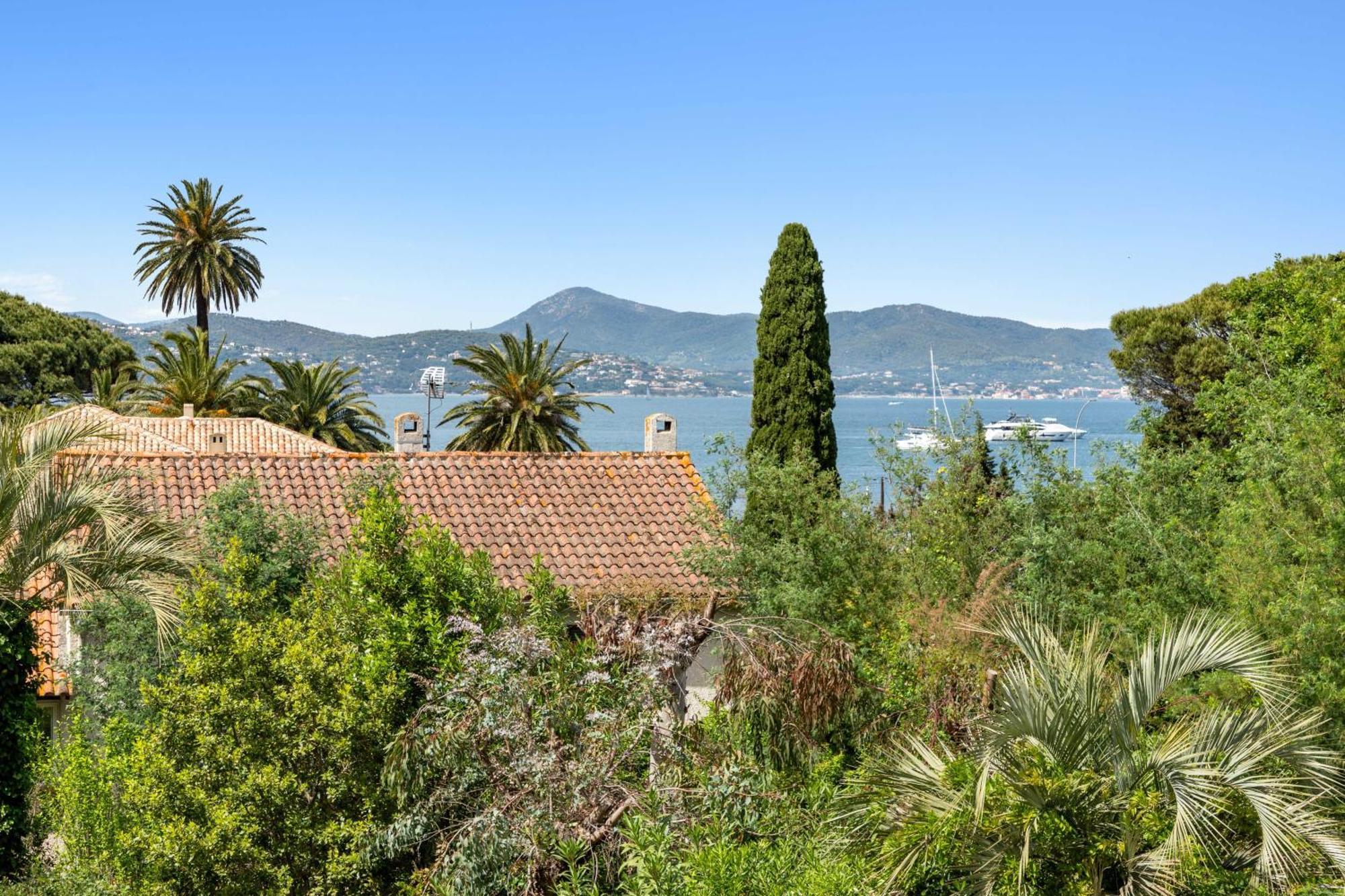 Modern Sea View -2br-4p- Apartment *