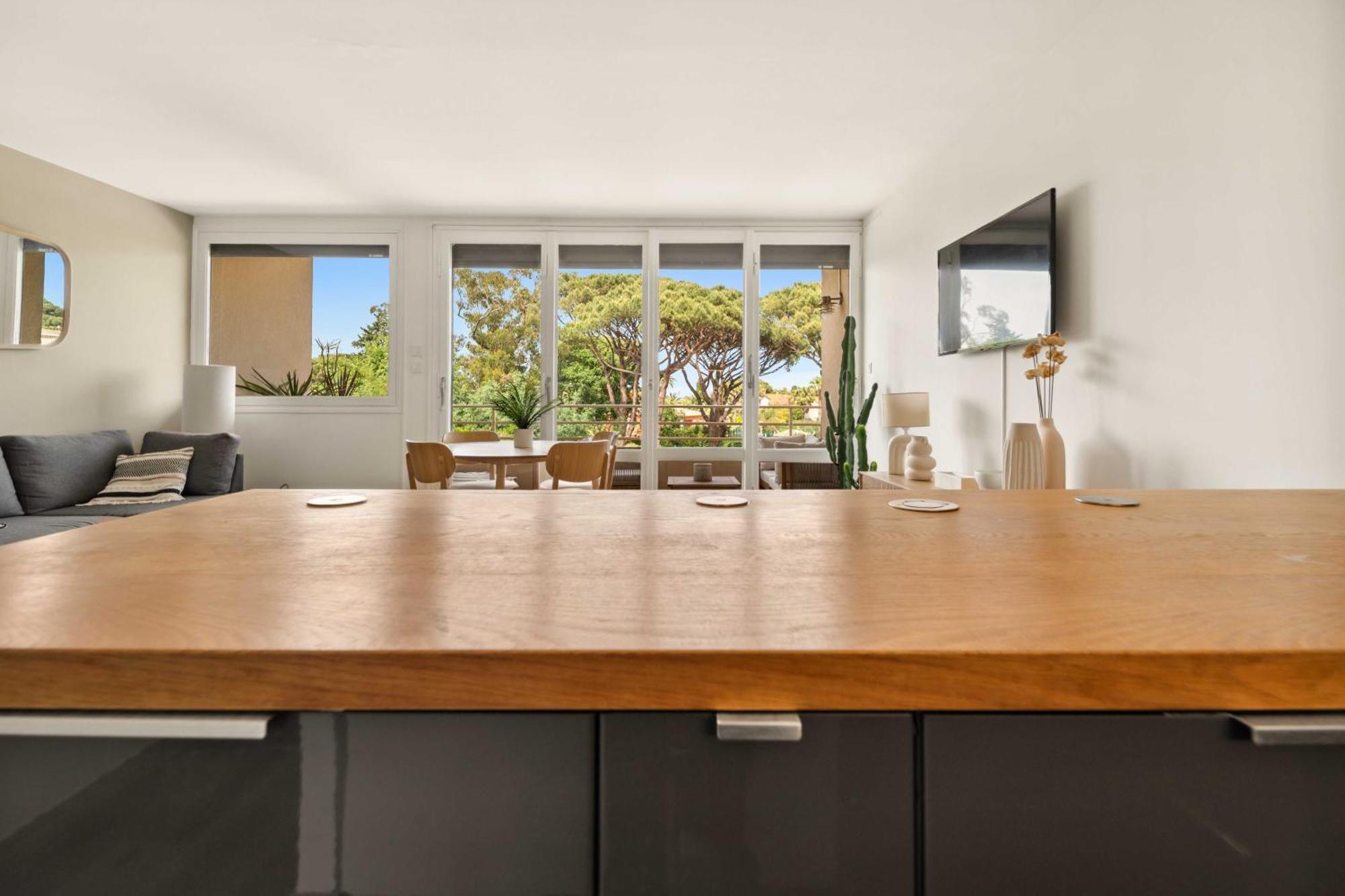 Modern Sea View -2br-4p- * Saint-Tropez