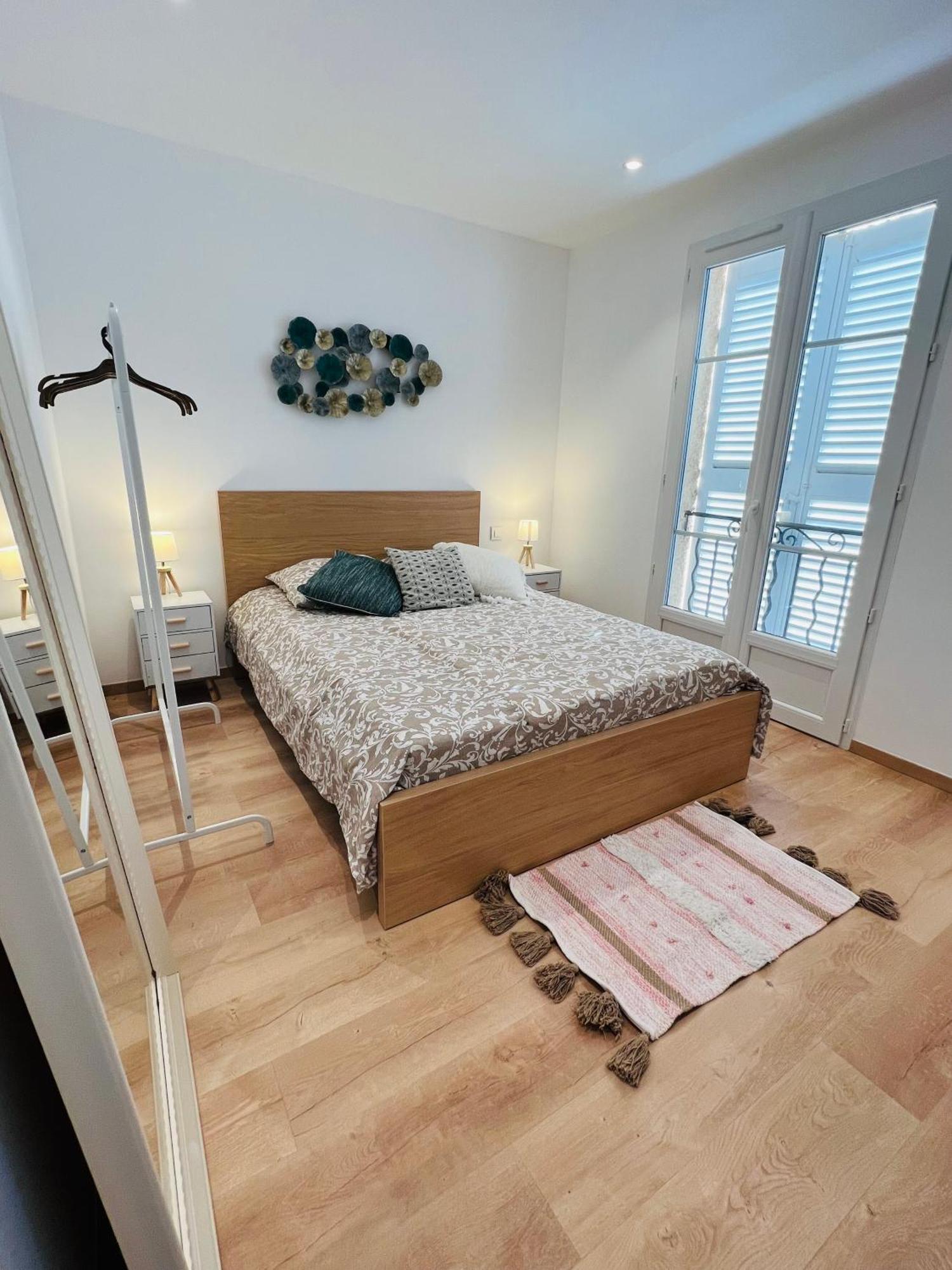 Appartement Superbe Avec Parking Sur Place *