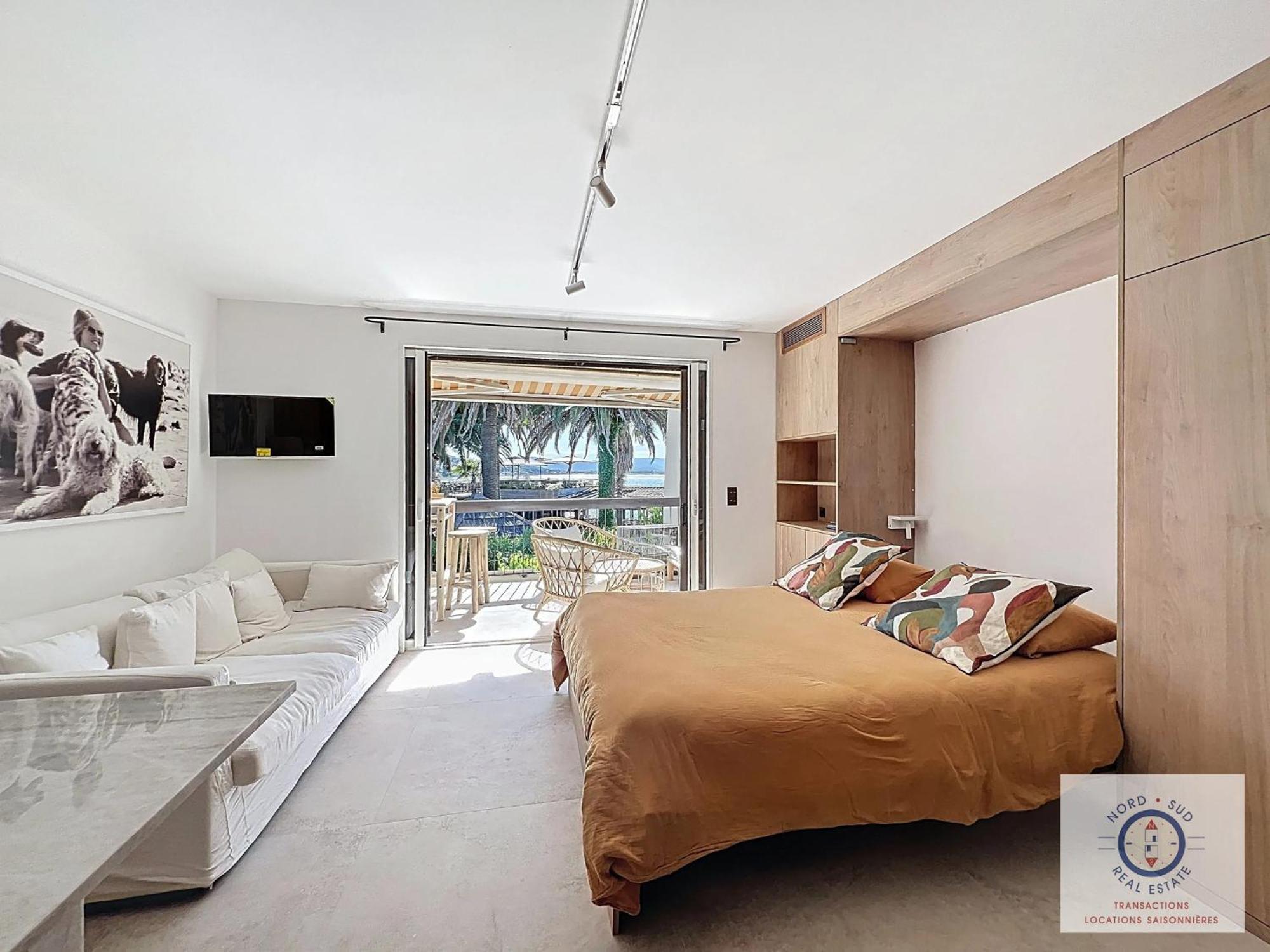 Elysee 9 Apartment *