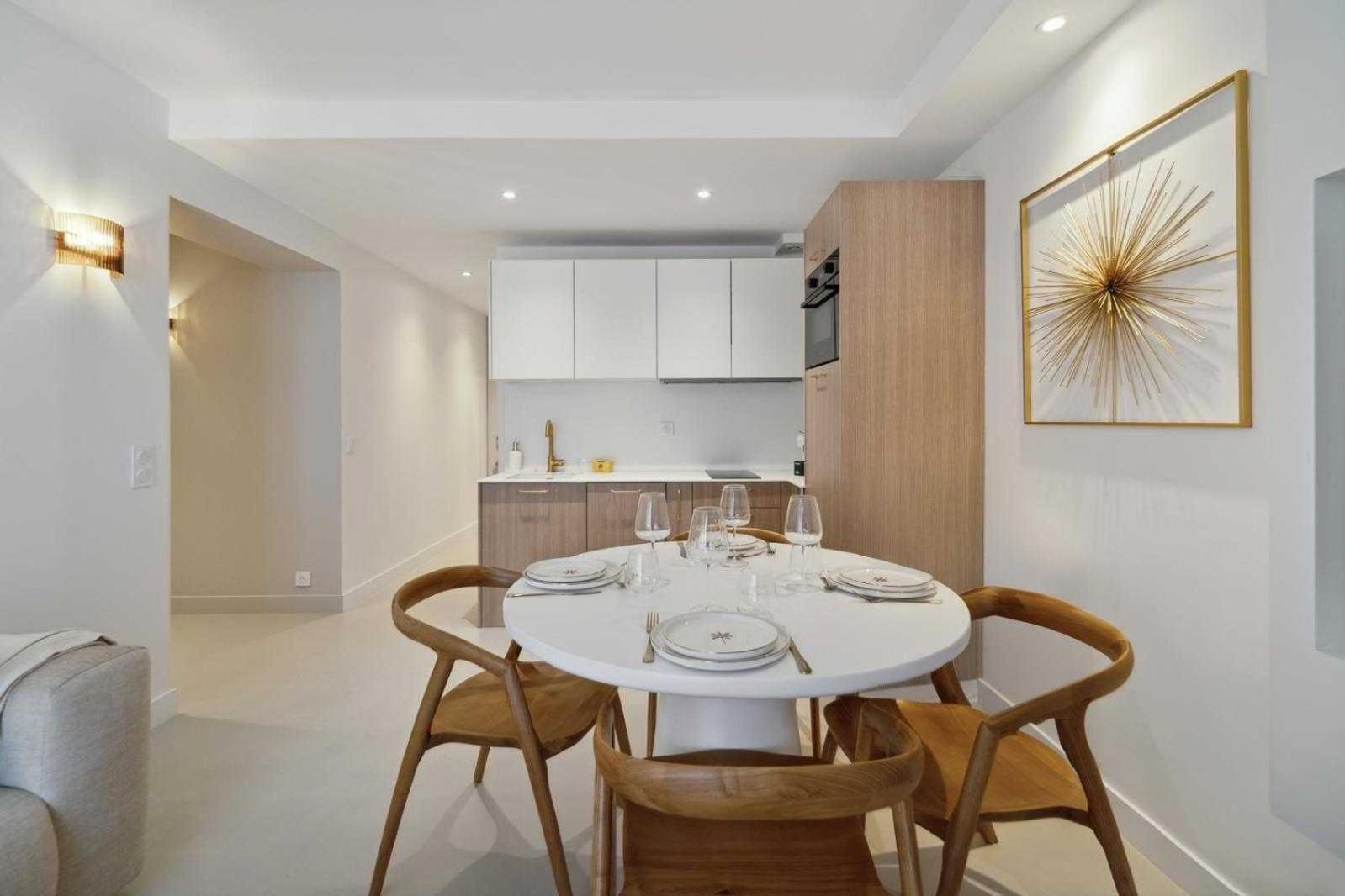 Chic 2br 4p Lices