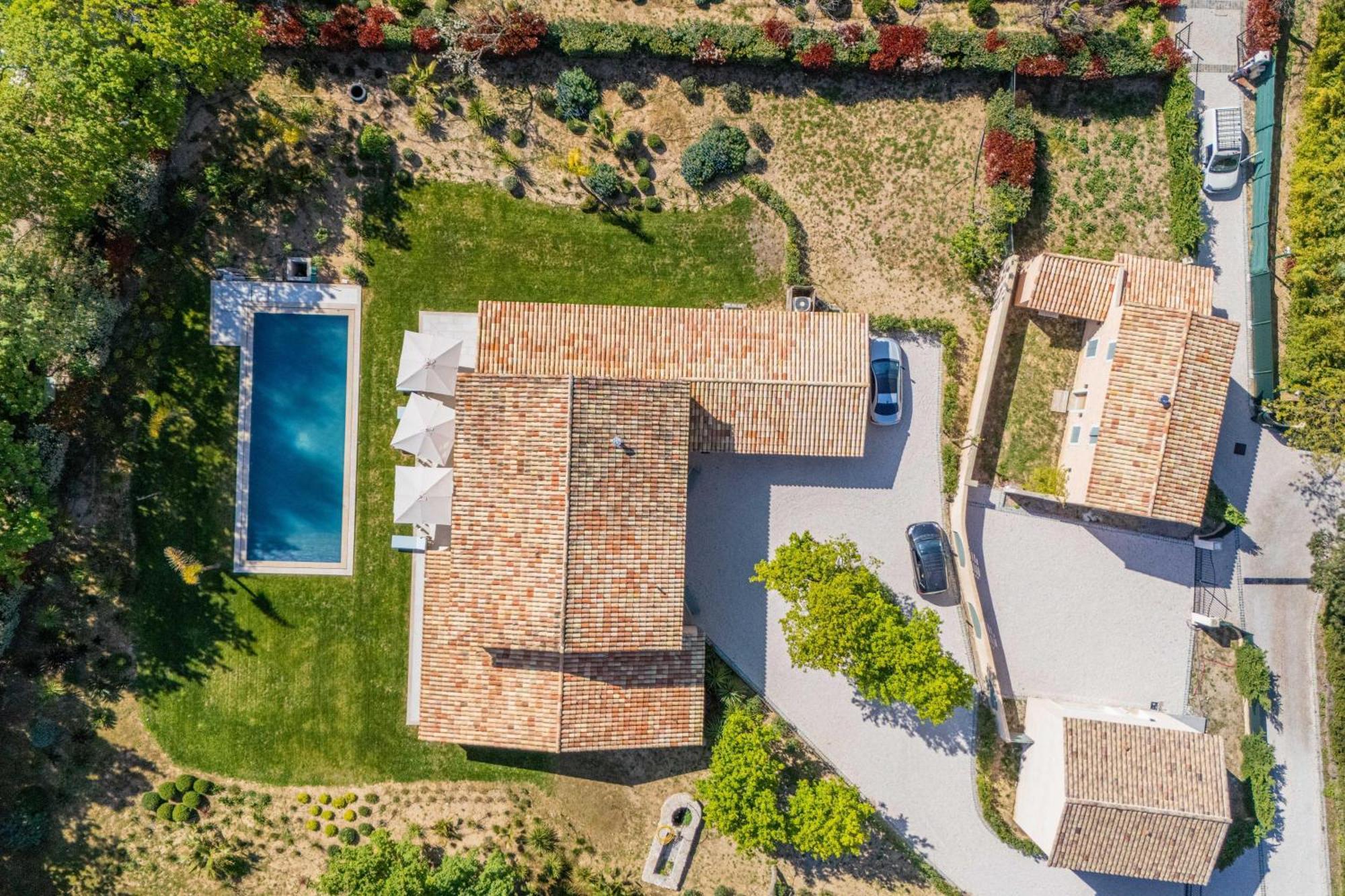 Exceptional Villa- Ac- 5br-10p- Baie Des Canebiers *