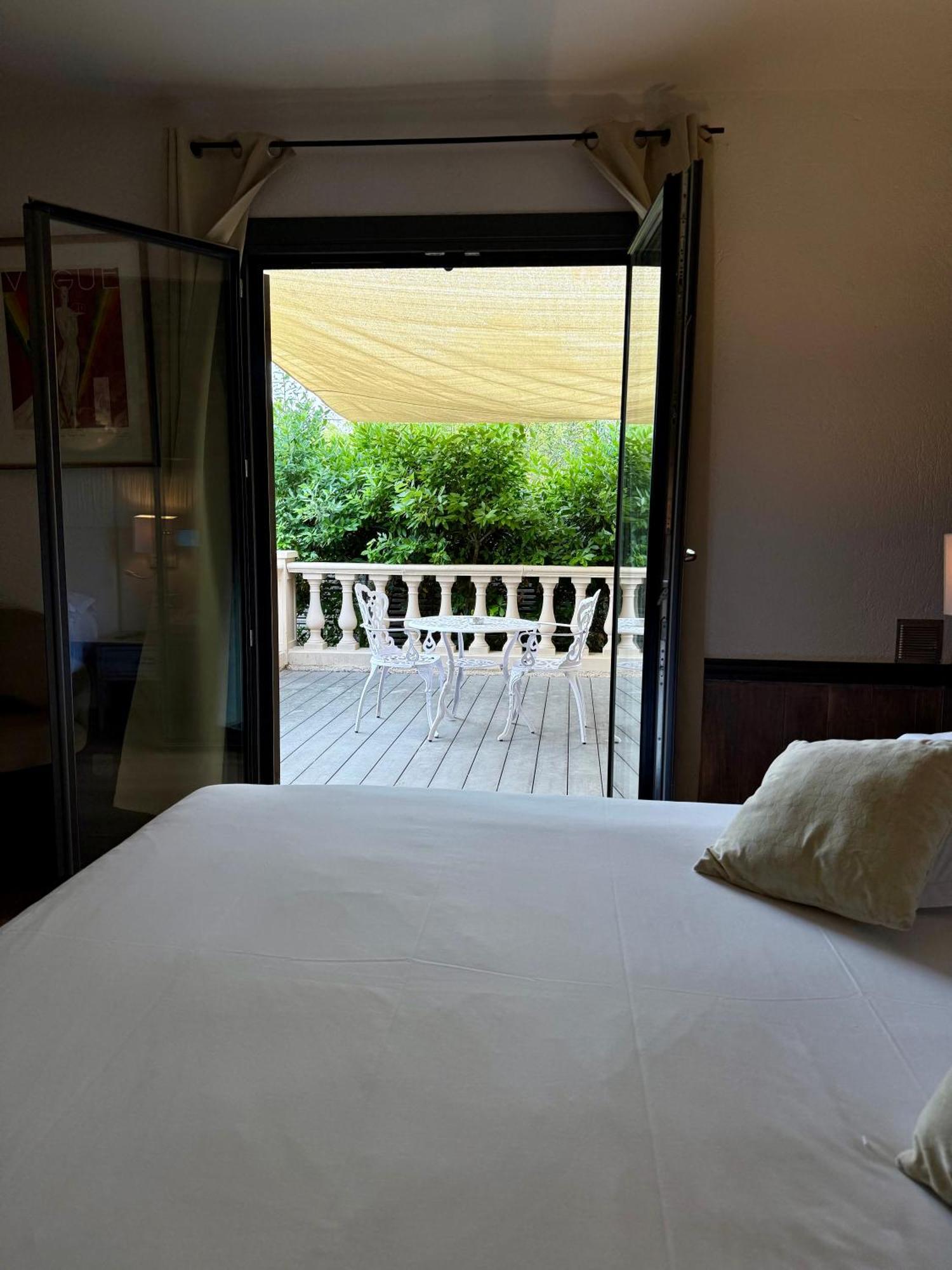 La Dune, & Nuxe Hotel