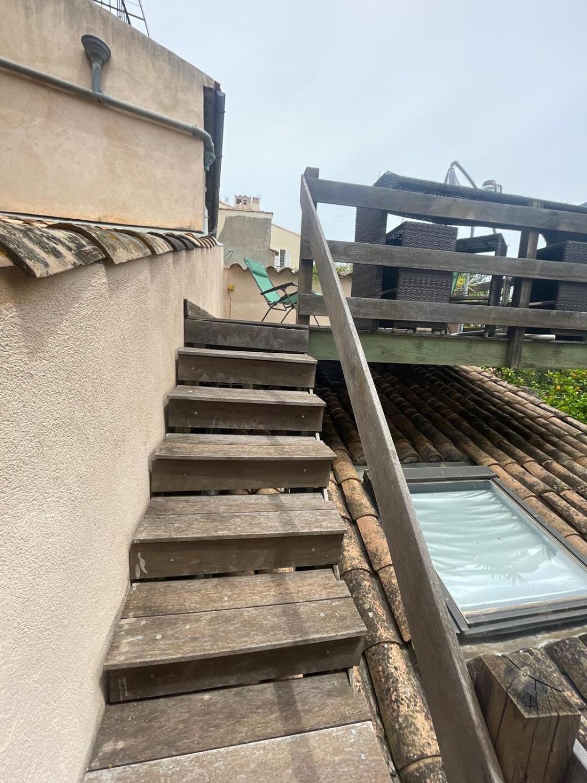 Steps From The Port! Chic 2-bed In The Heart Of * Saint-Tropez