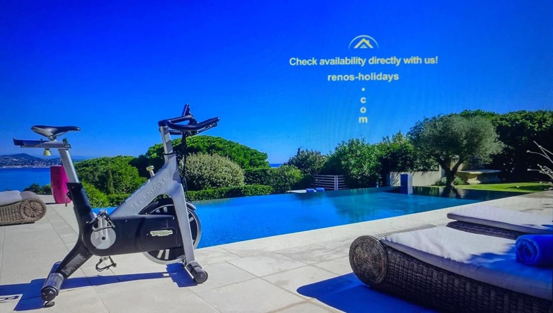Modern Setun * Saint-Tropez