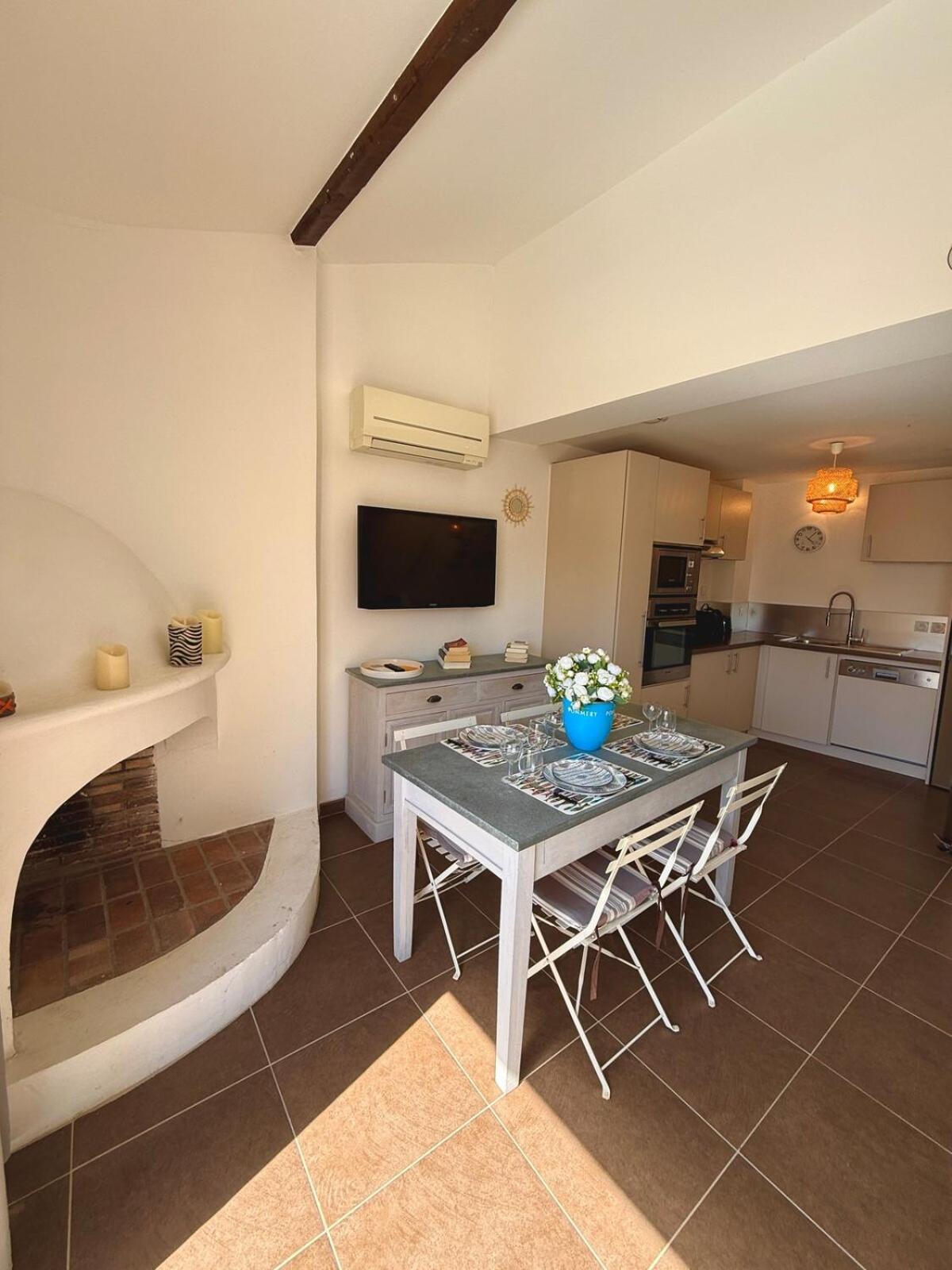 Sur le toit de Saint-Tropez Apartment
