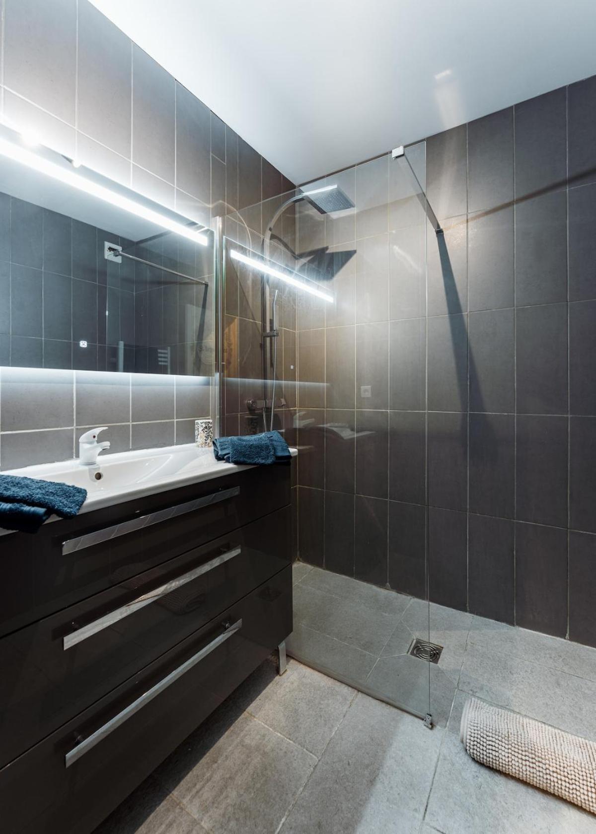 Chic Appartement, Coeur De Tropez, Place Des Lices * Saint-Tropez